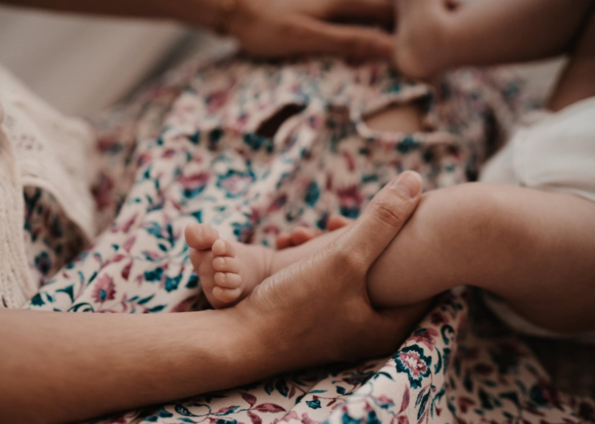 black and brown leather padded tub sofa
