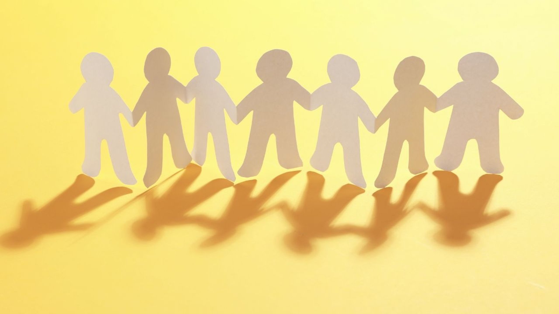 gray computer monitor