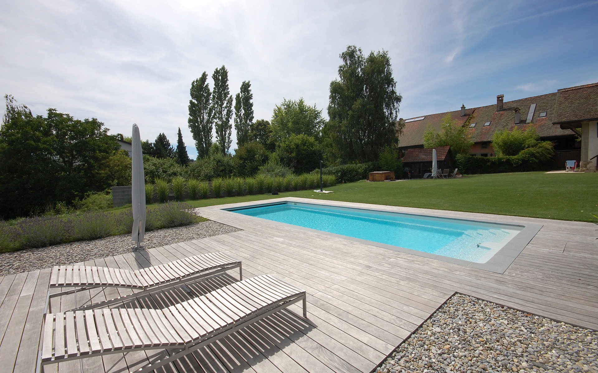 black and brown leather padded tub sofa