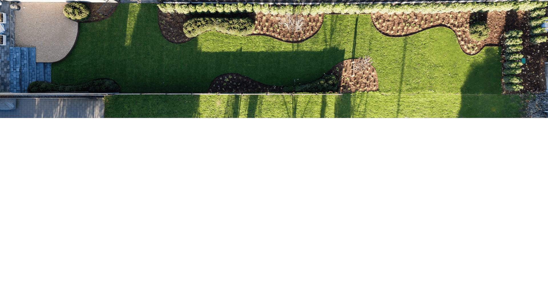 black and white bed linen