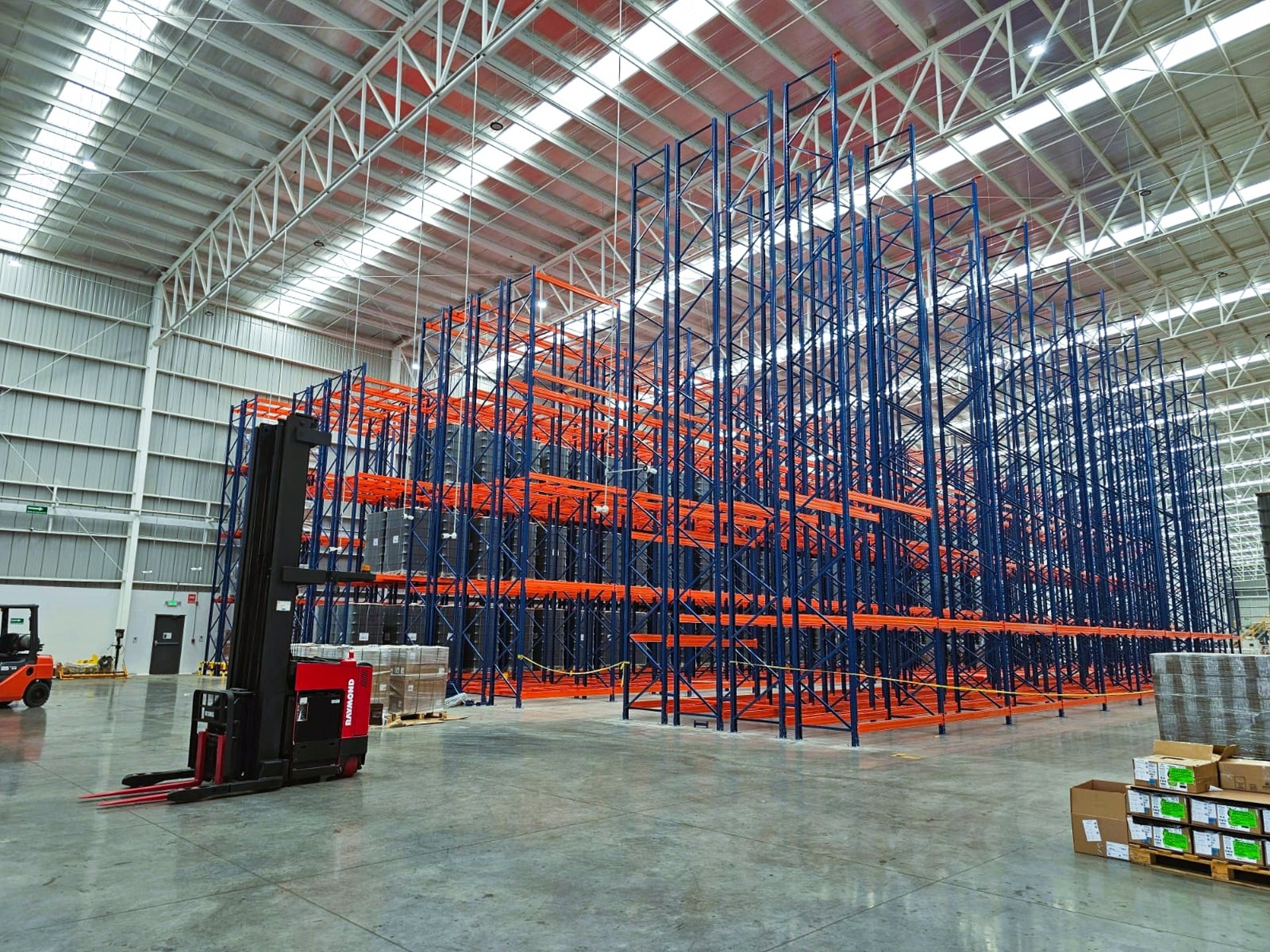 black and brown leather padded tub sofa