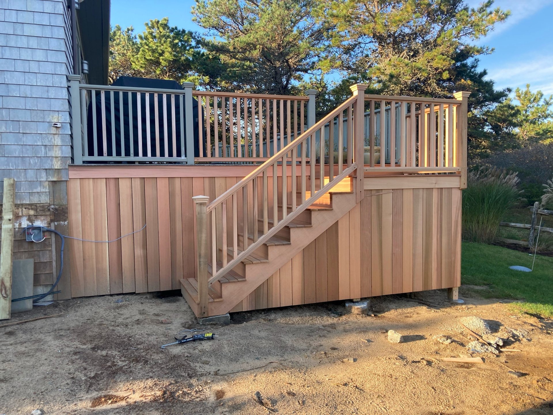 black and brown leather padded tub sofa