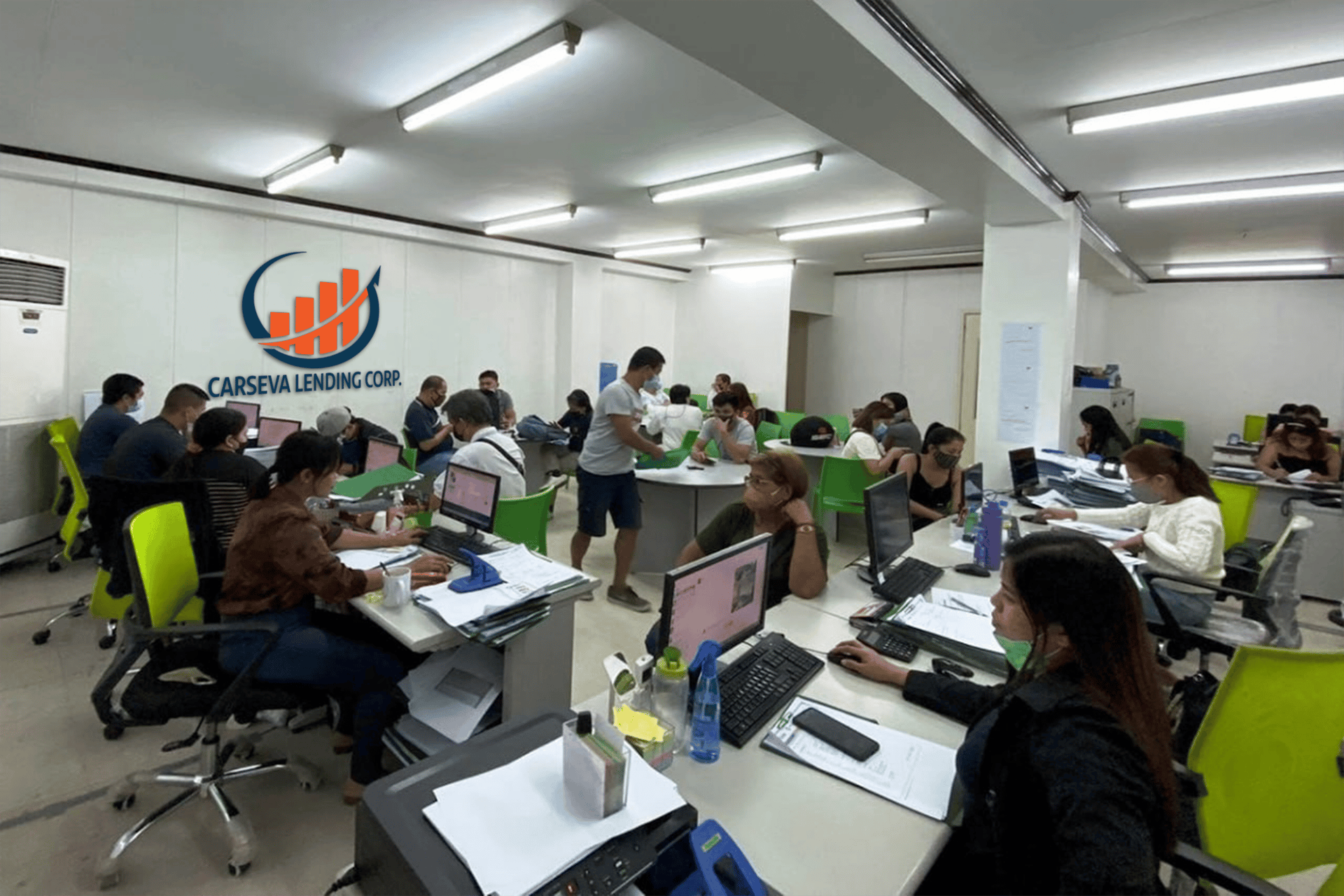 gray computer monitor