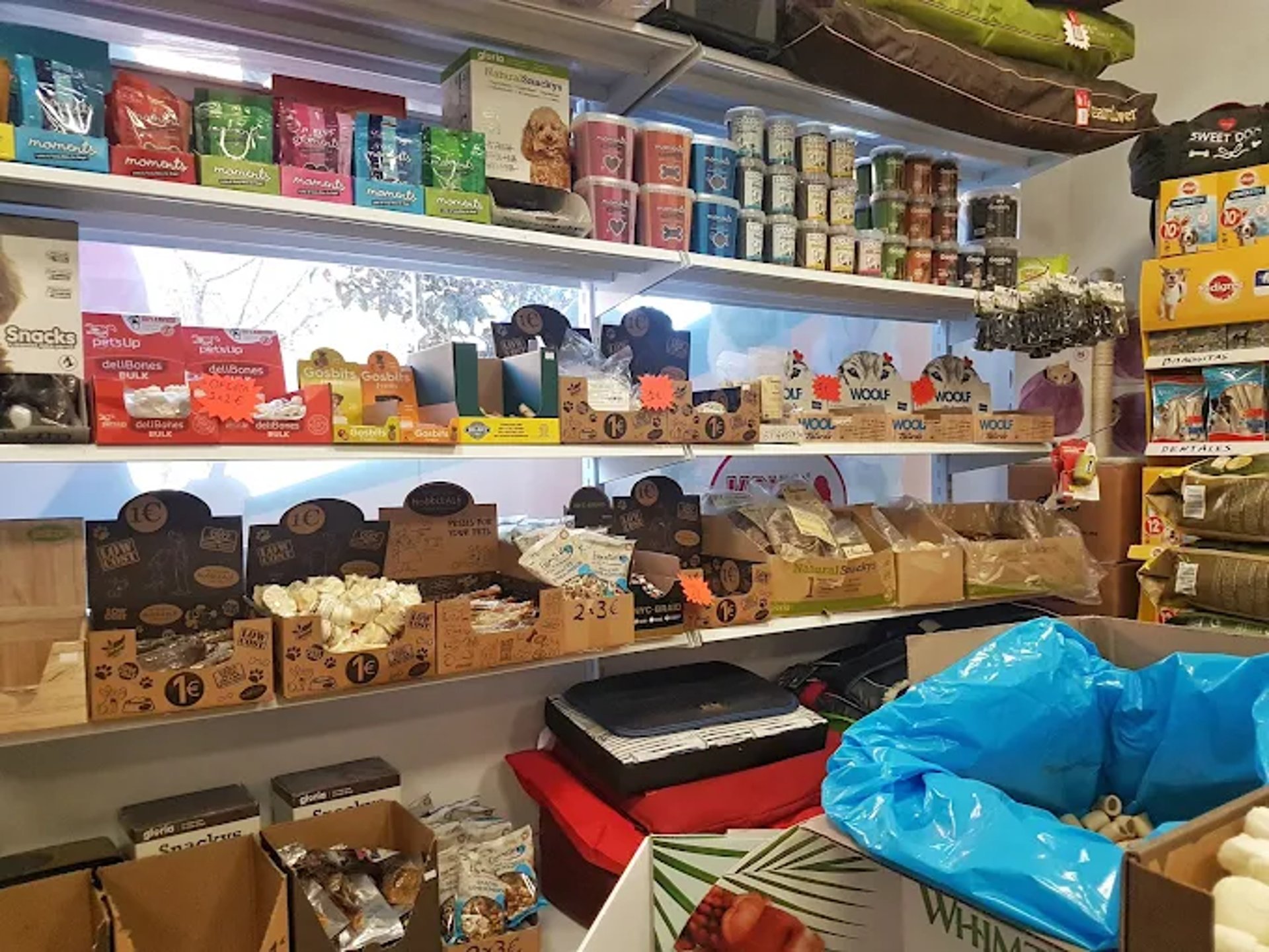 black blue and yellow textile