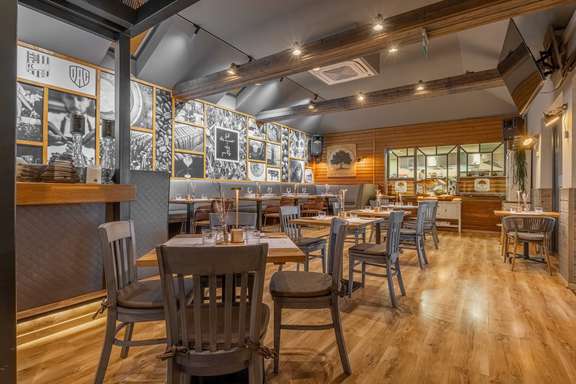 black and white bed linen