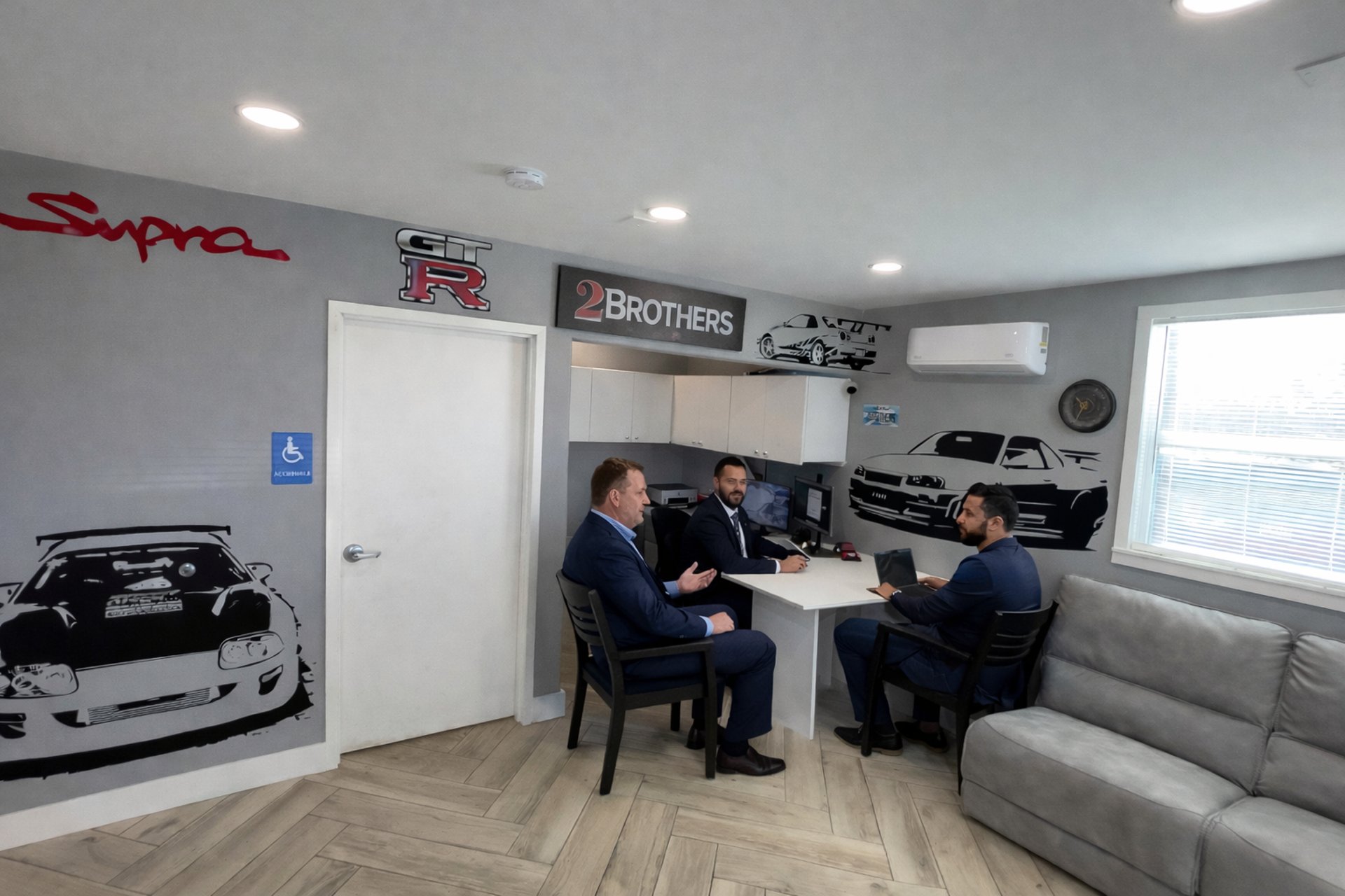 gray computer monitor