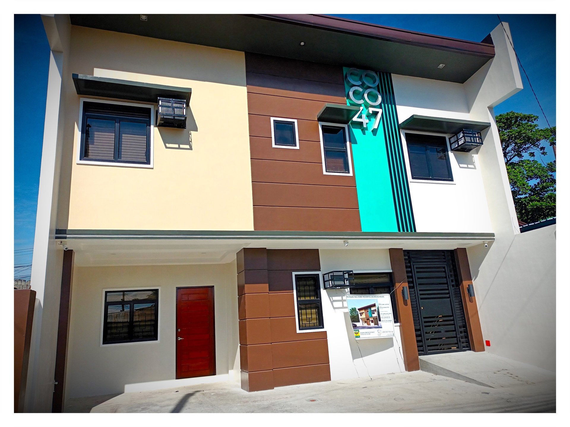 black blue and yellow textile