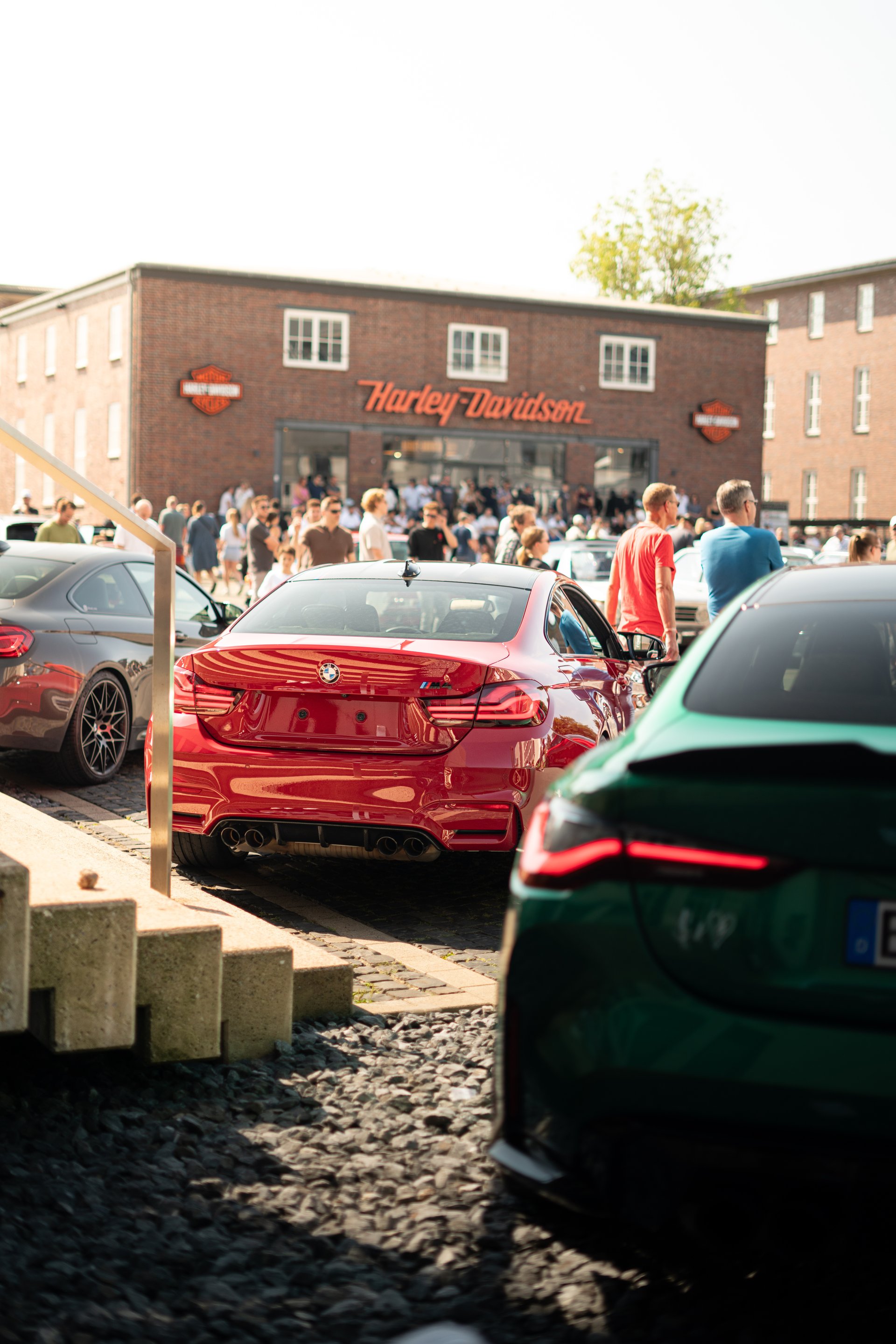 black and brown leather padded tub sofa