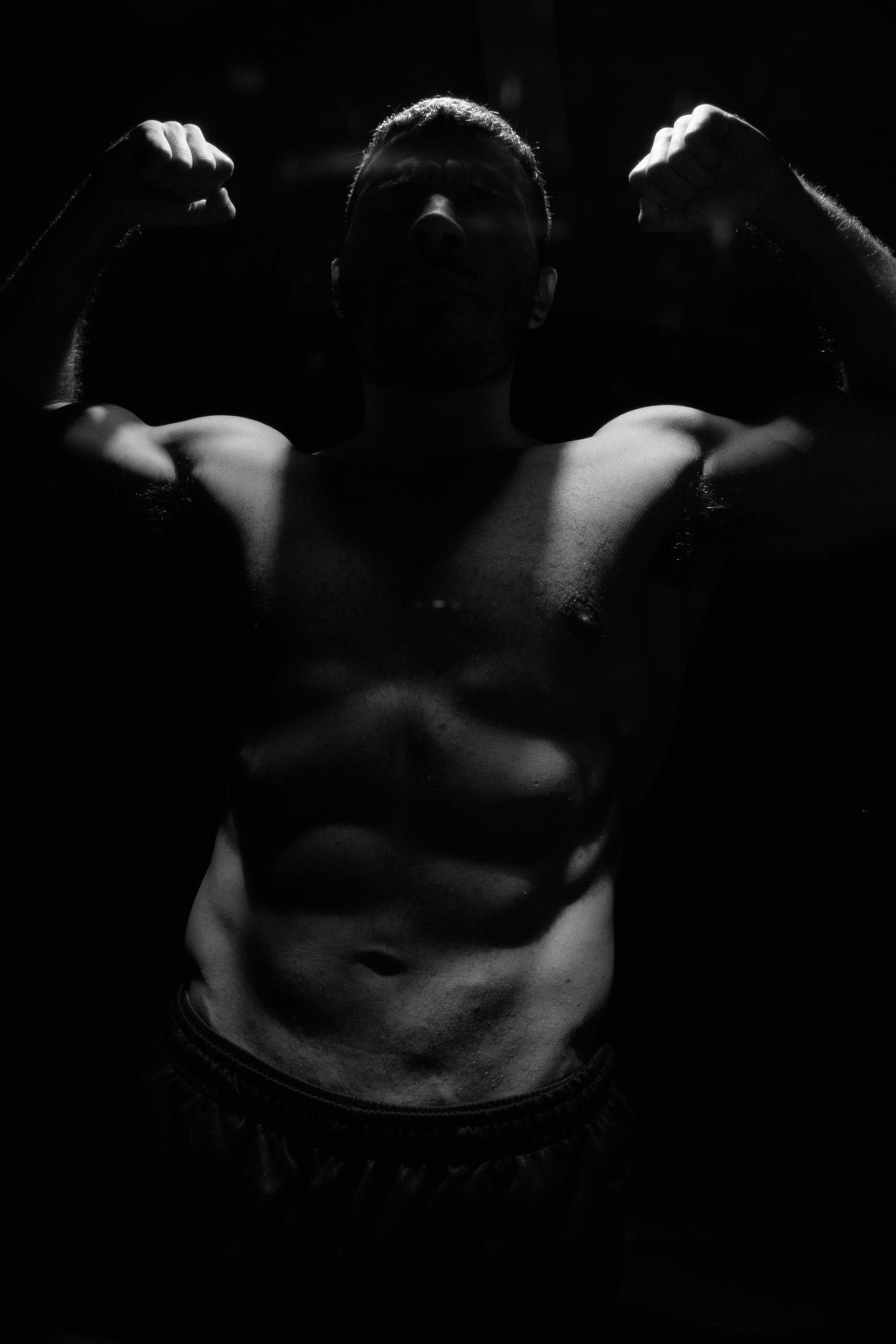 black and white bed linen