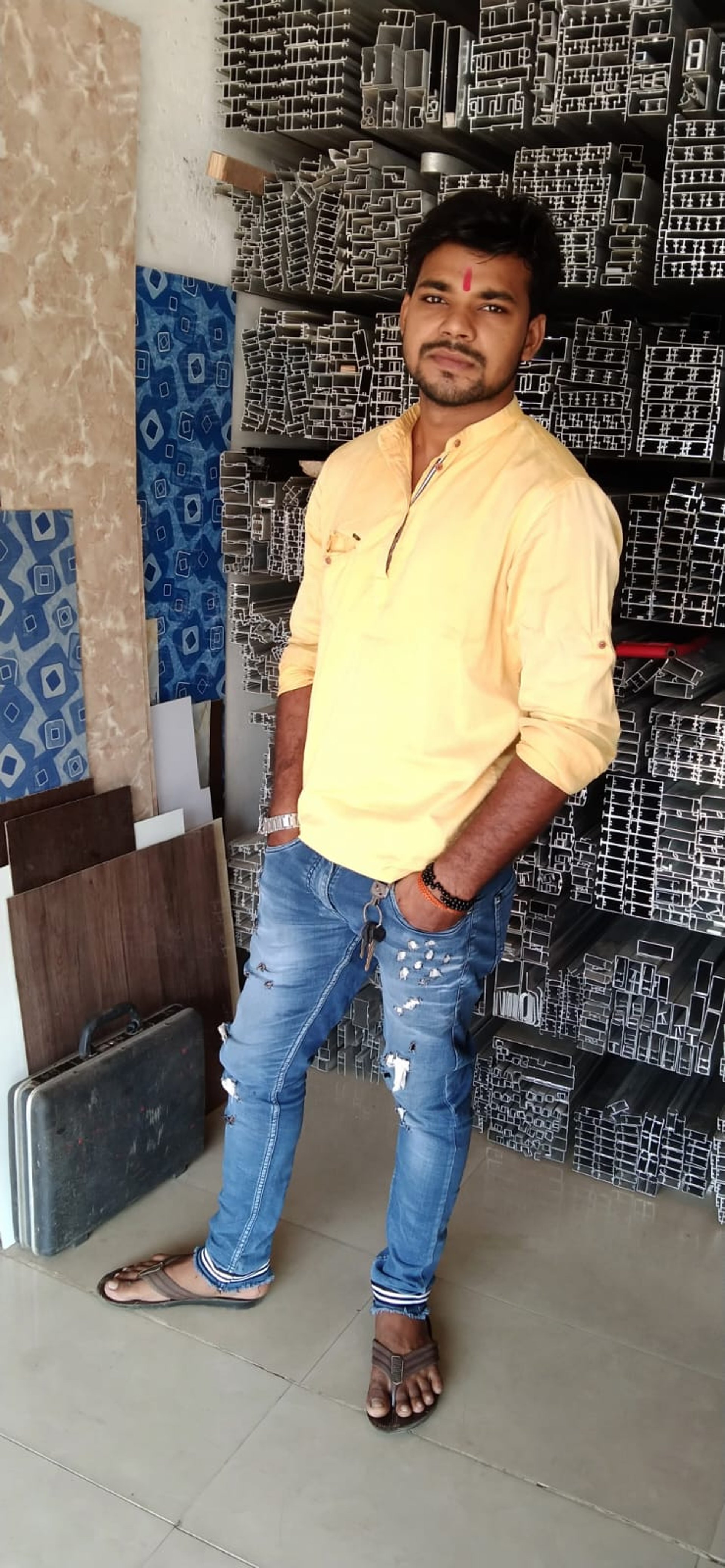 black and white bed linen