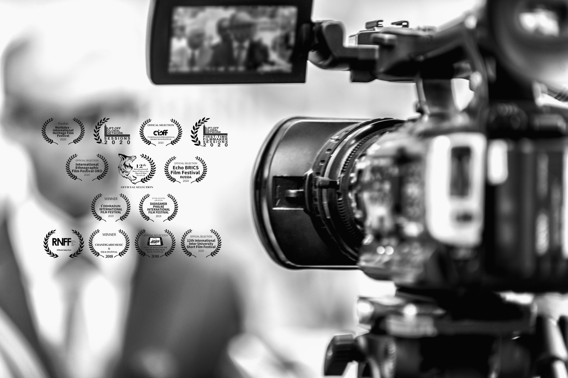 black and white bed linen