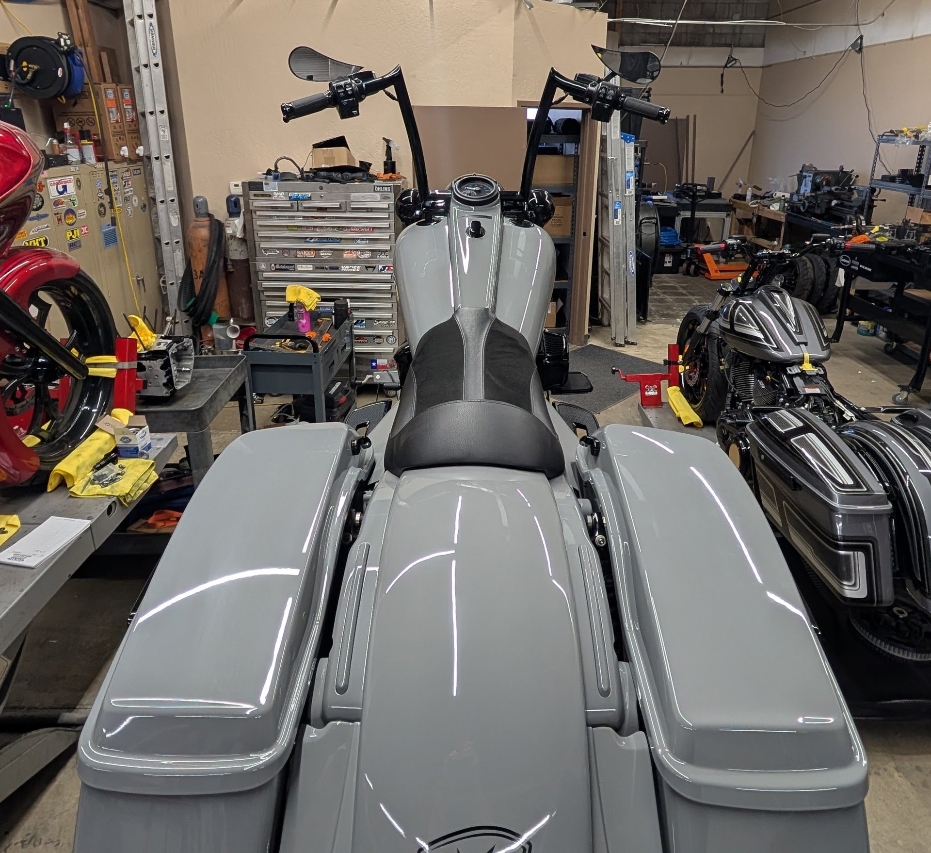 black and white bed linen