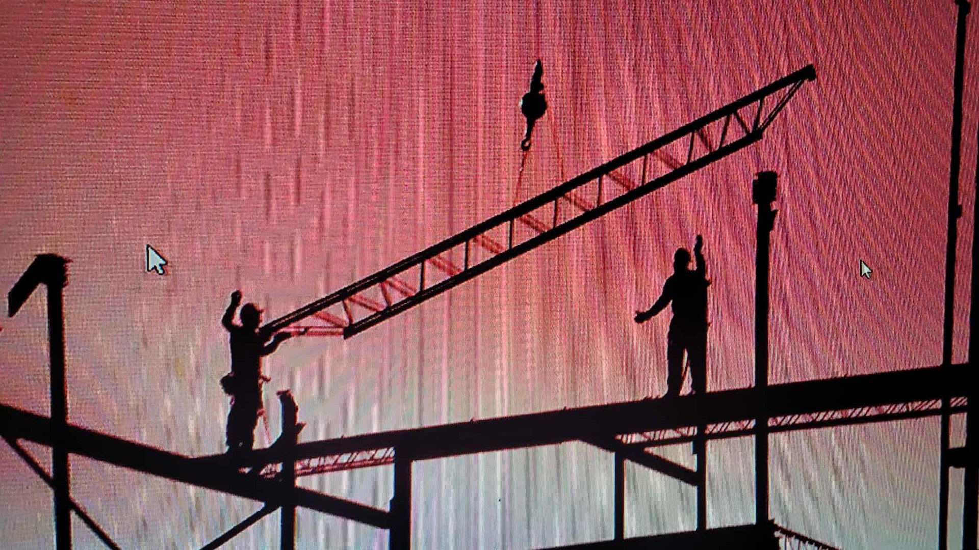 gray computer monitor