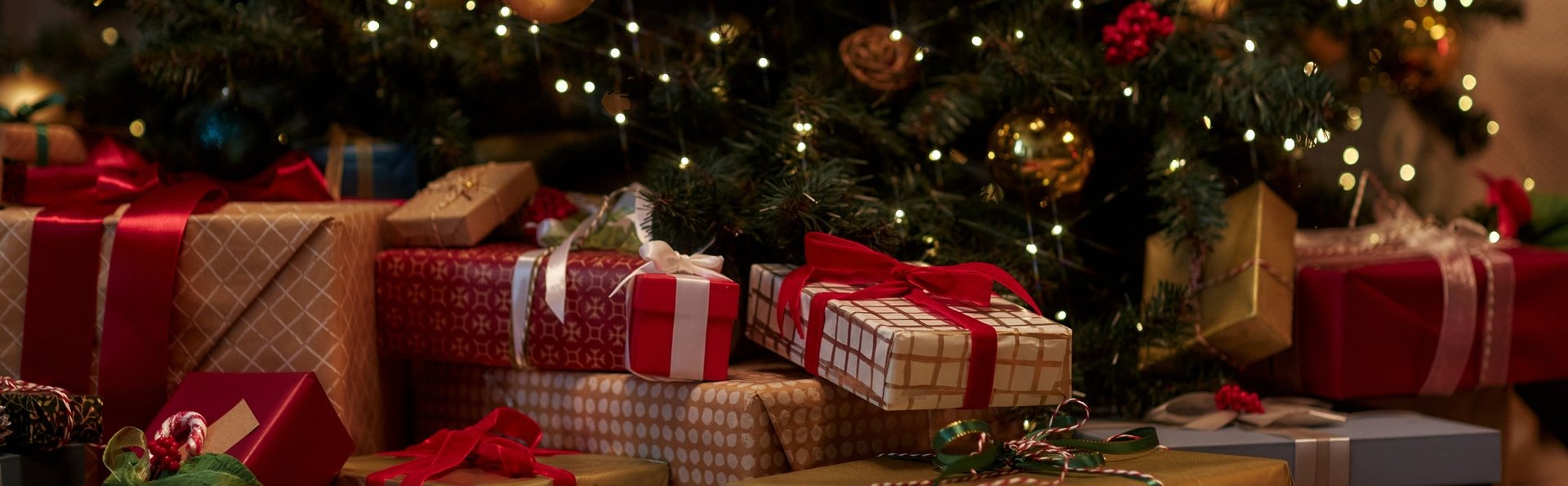 an abstract photo of a curved building with a blue sky in the background