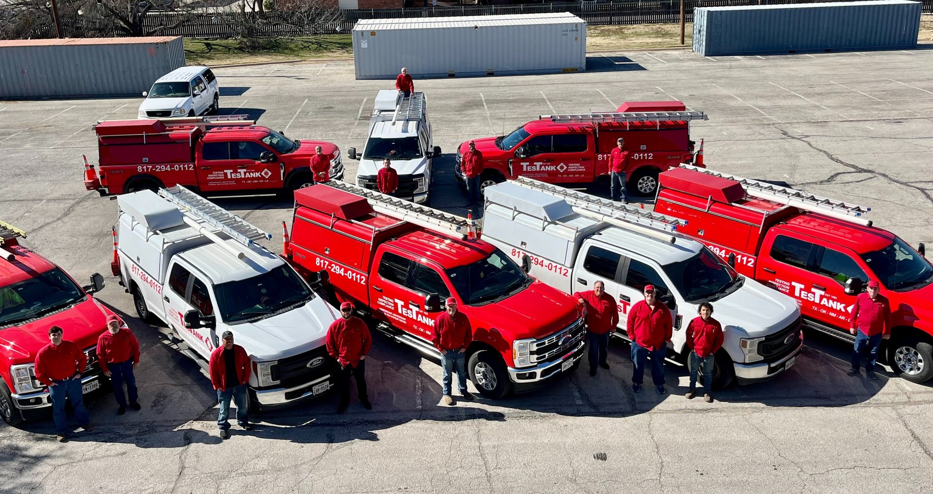 gray computer monitor