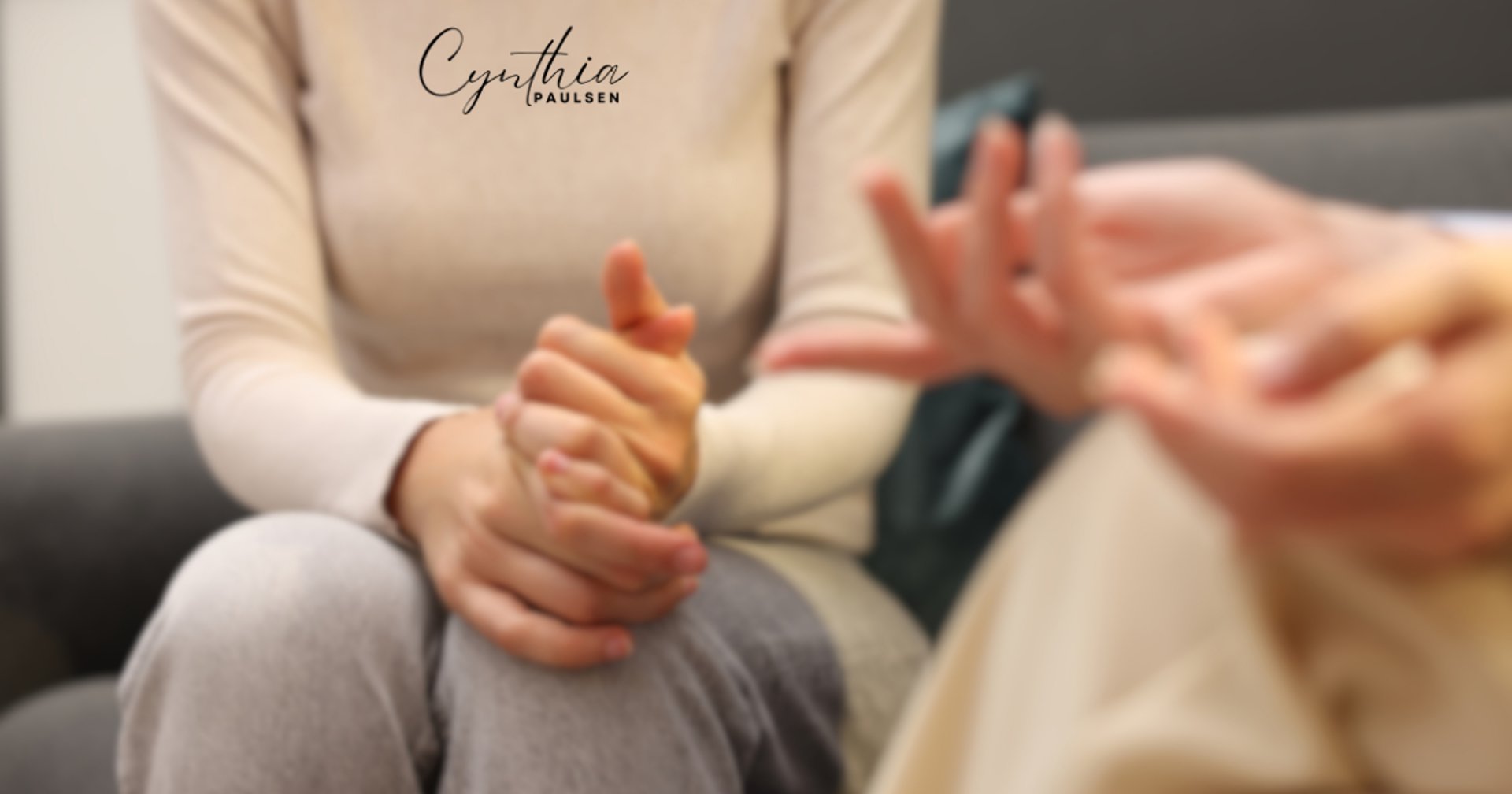 gray computer monitor