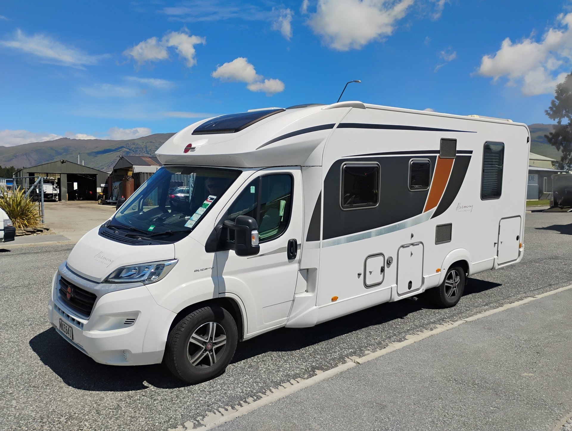 black and white bed linen