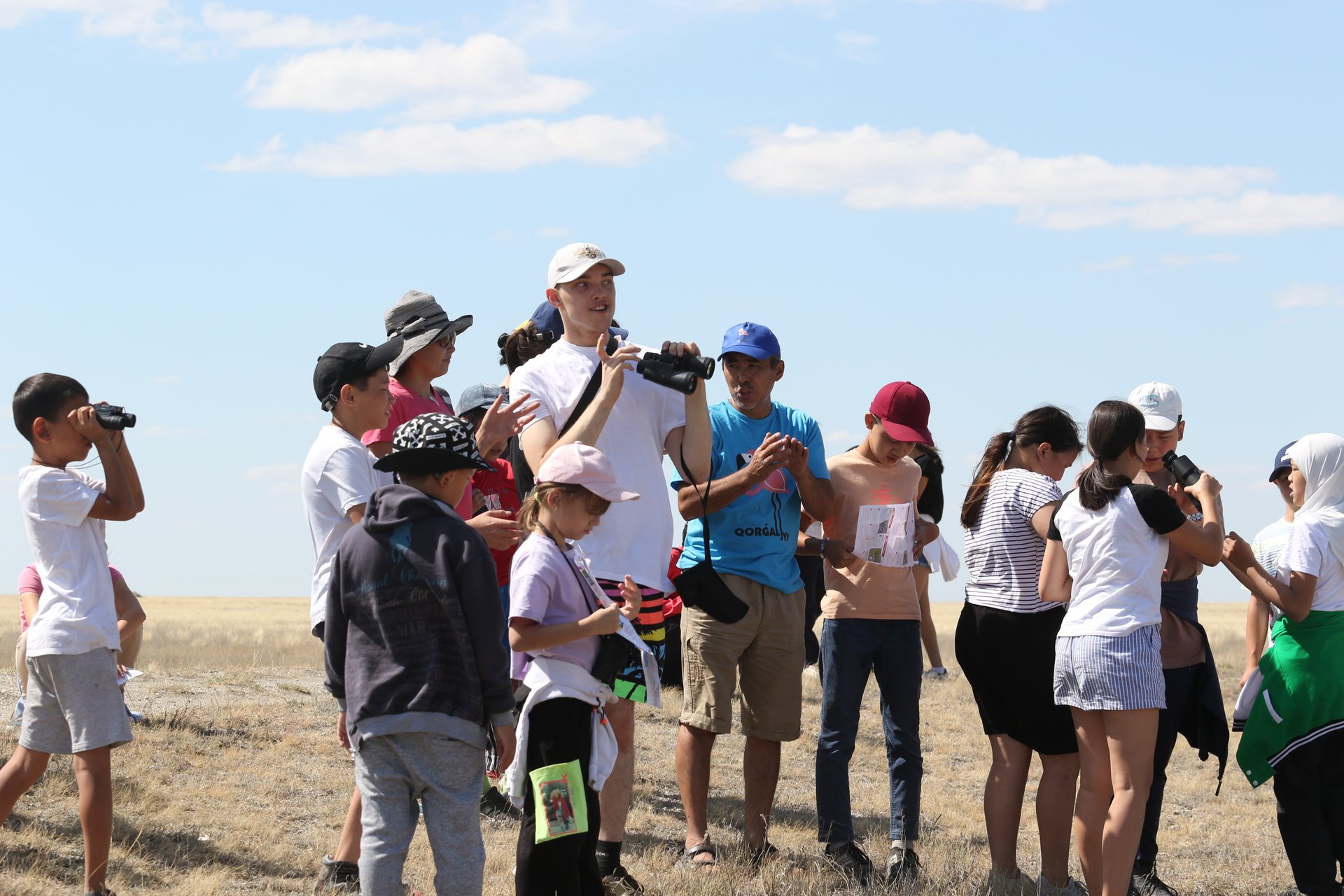 black and brown leather padded tub sofa