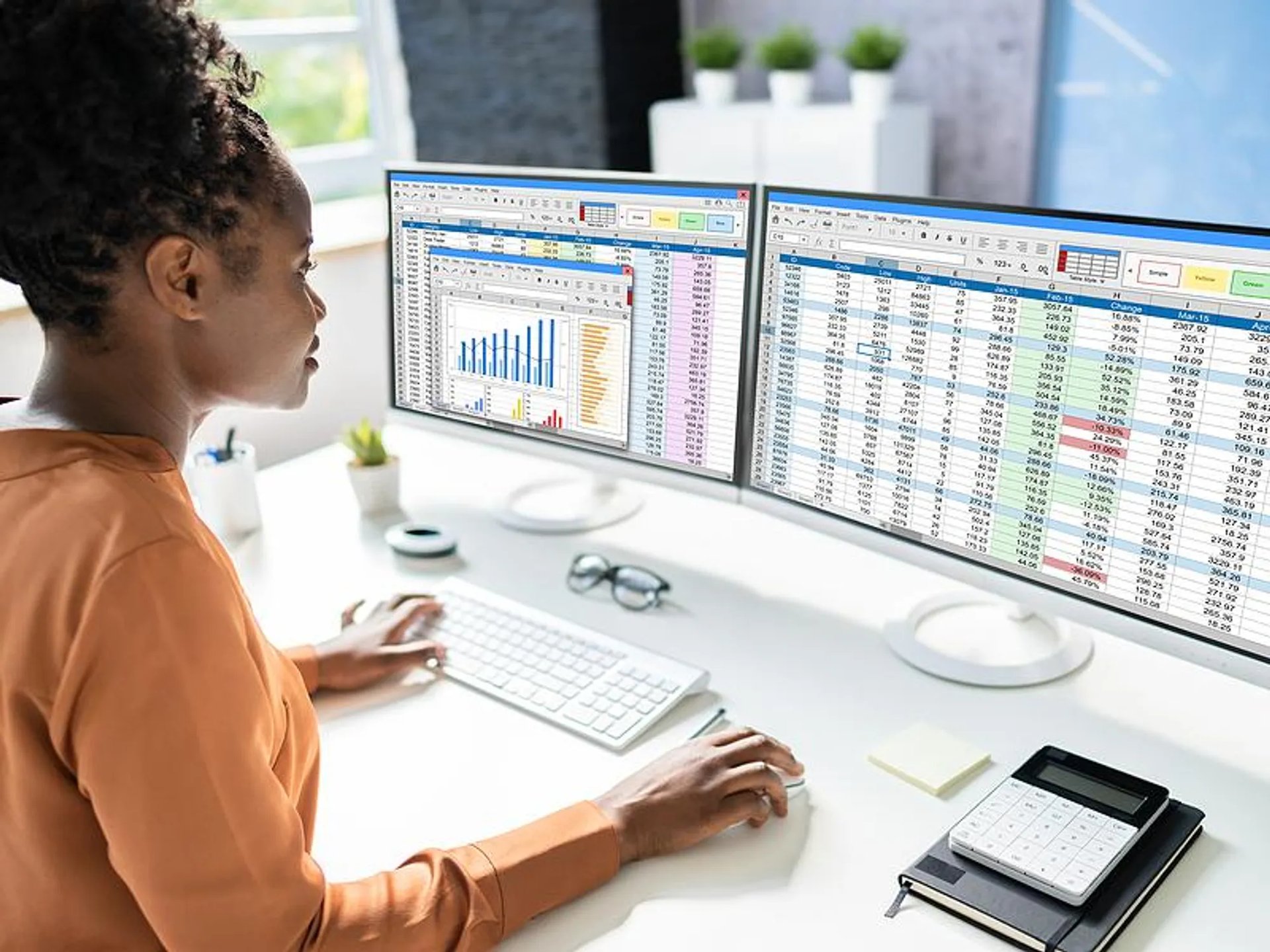 black and white bed linen