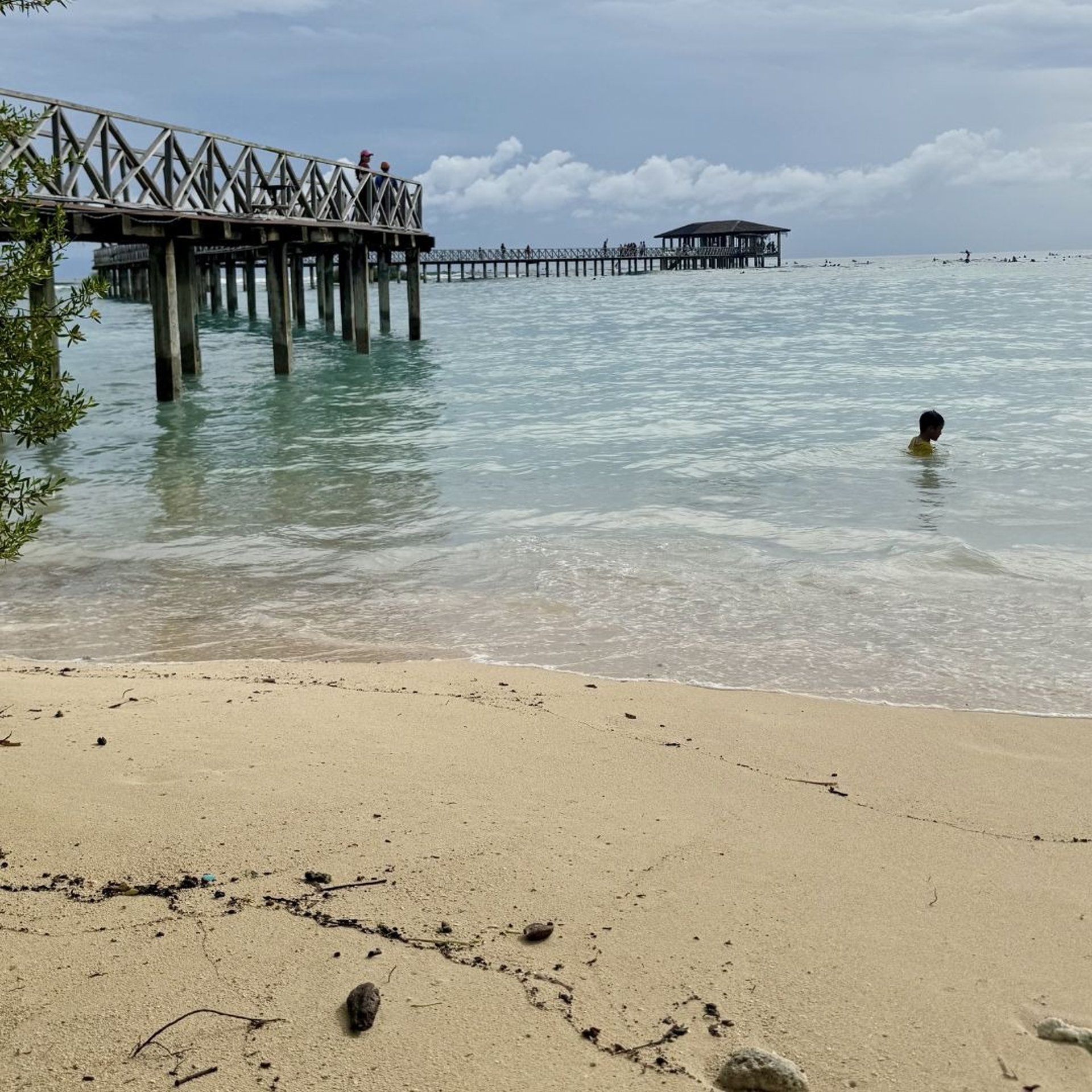 brown sand with white sand