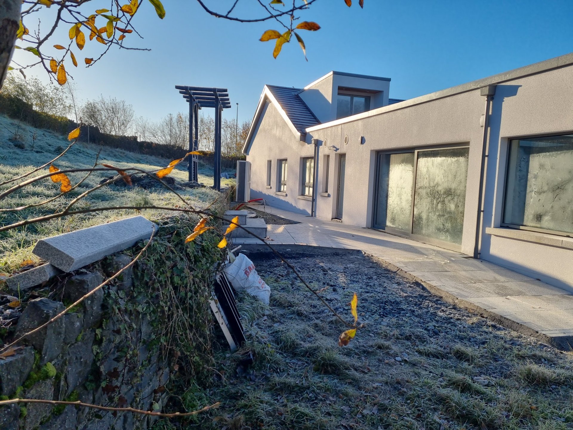 black and brown leather padded tub sofa