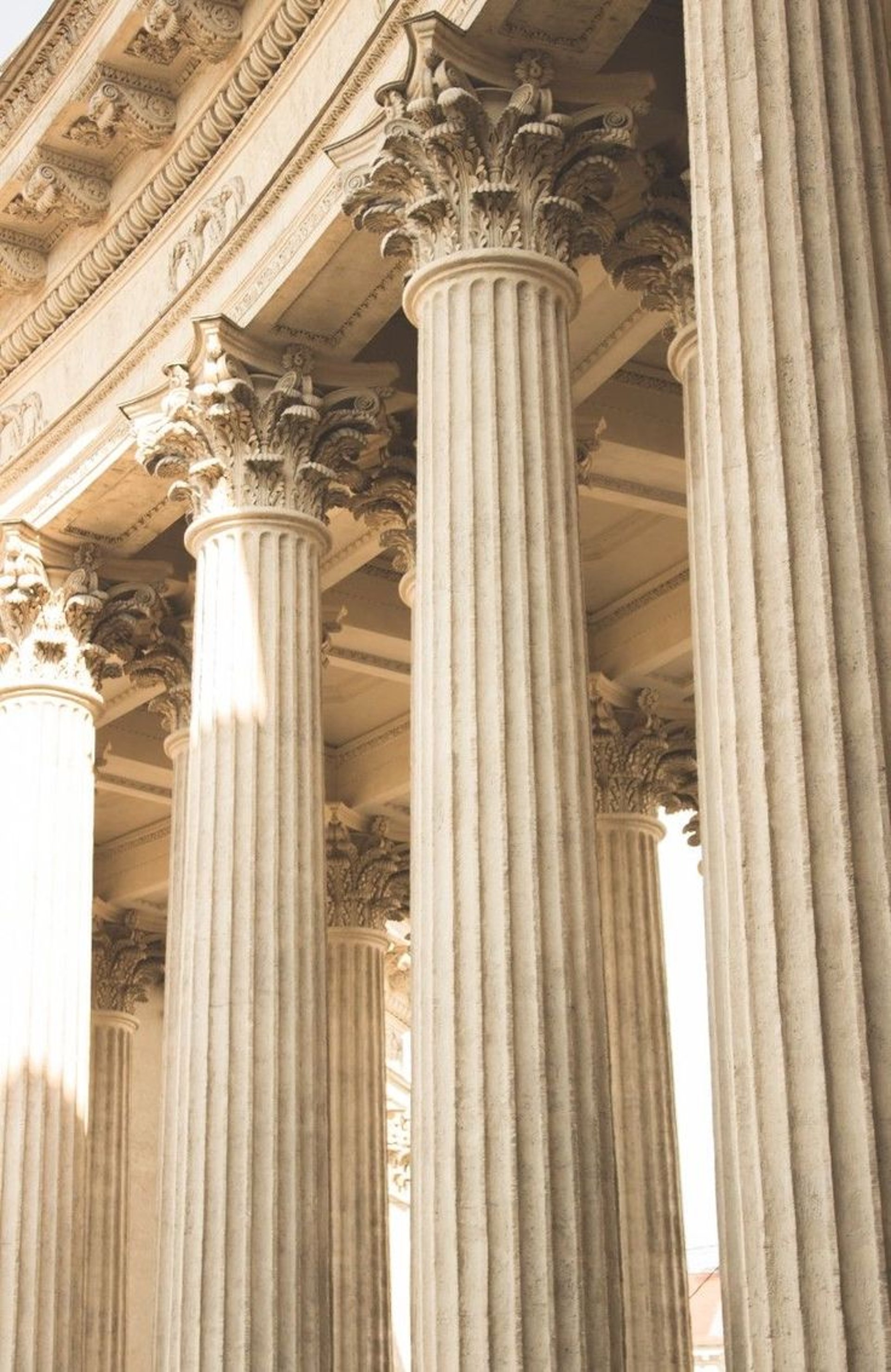 Serie de columnas romanas