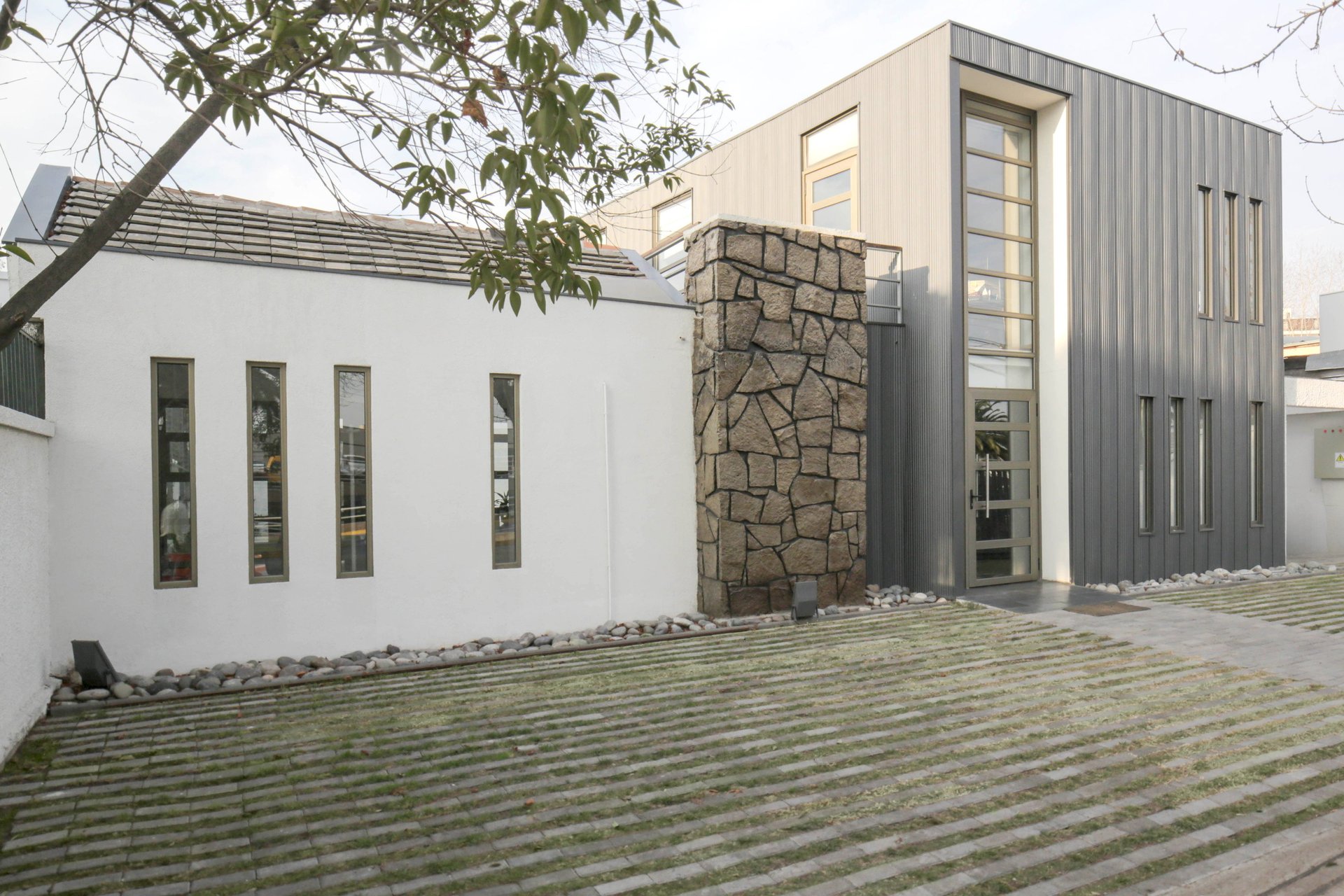 Diseño arquitectura fábrica Hielo Fiesta