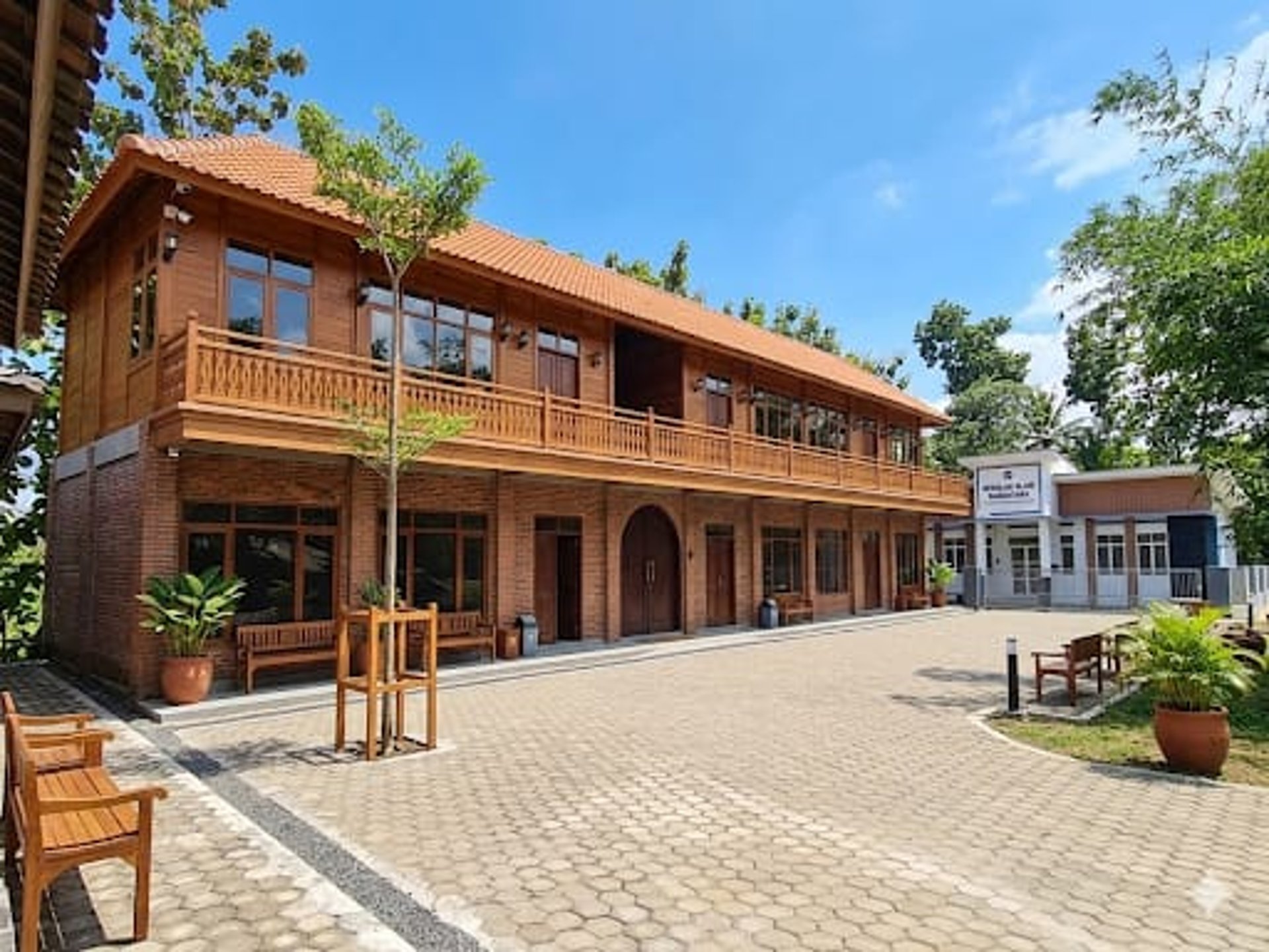 mountain range under blue sky