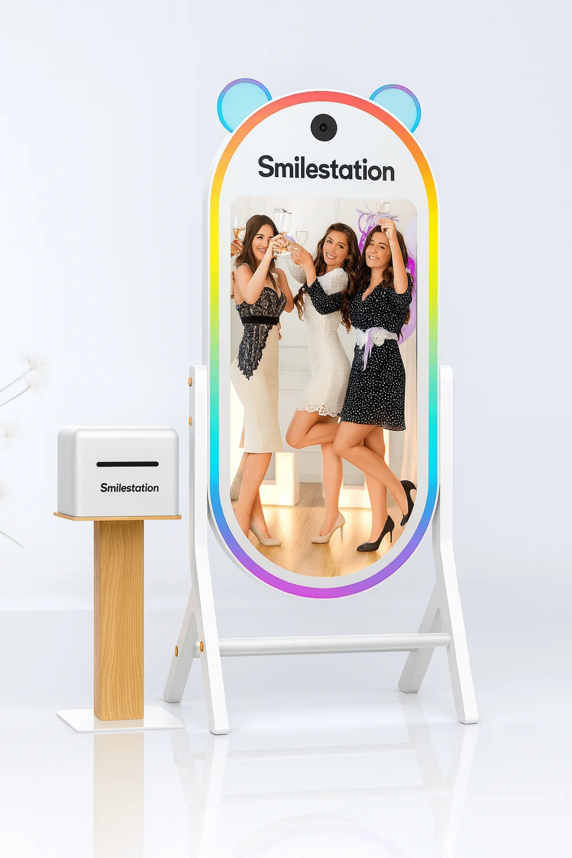 black and white bed linen