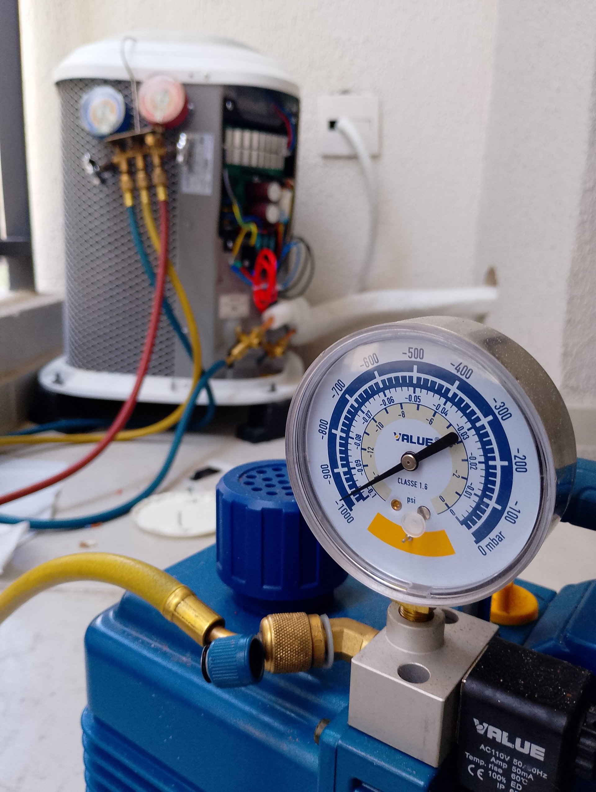 black and brown leather padded tub sofa