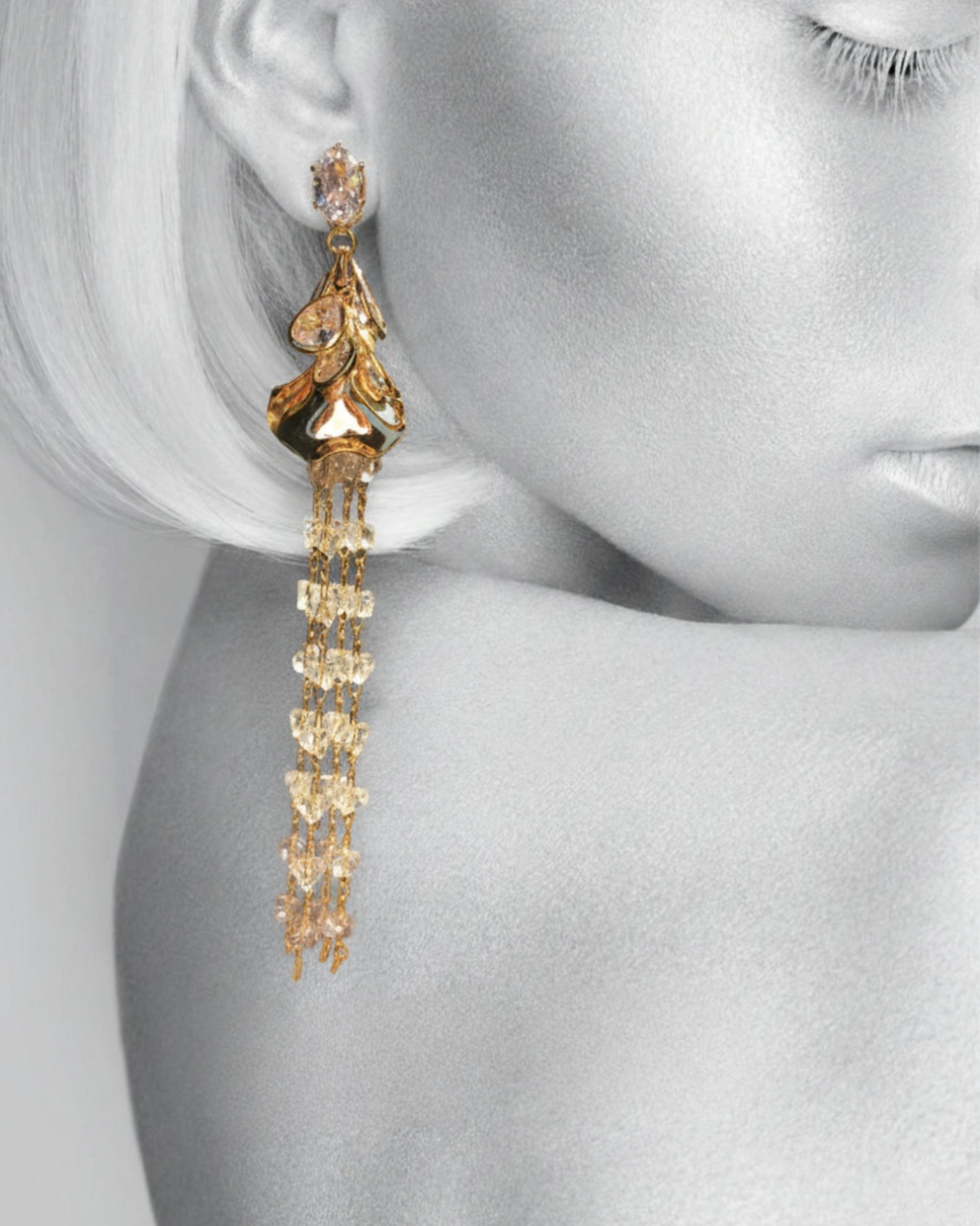 black and white bed linen