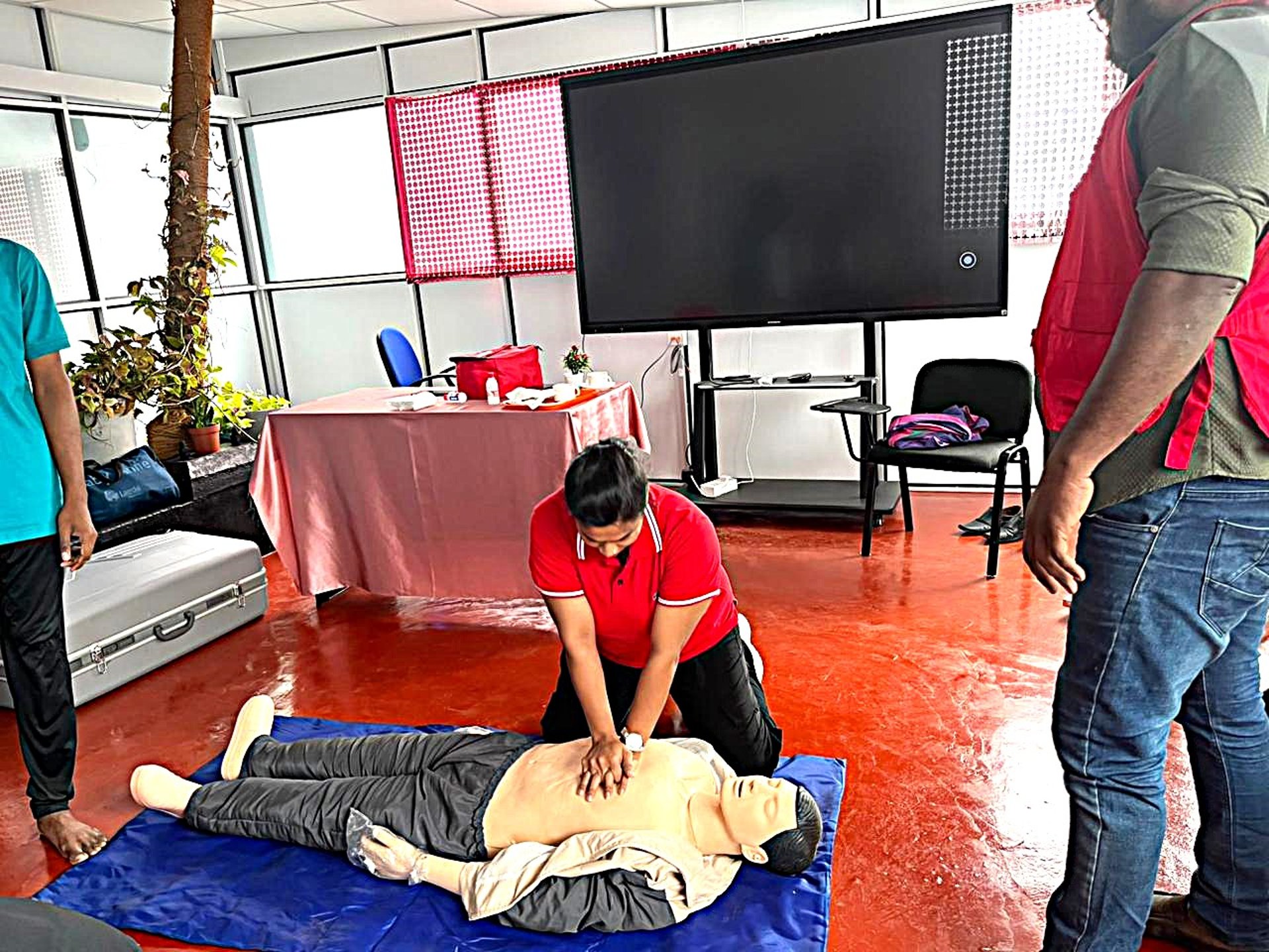 an abstract photo of a curved building with a blue sky in the background