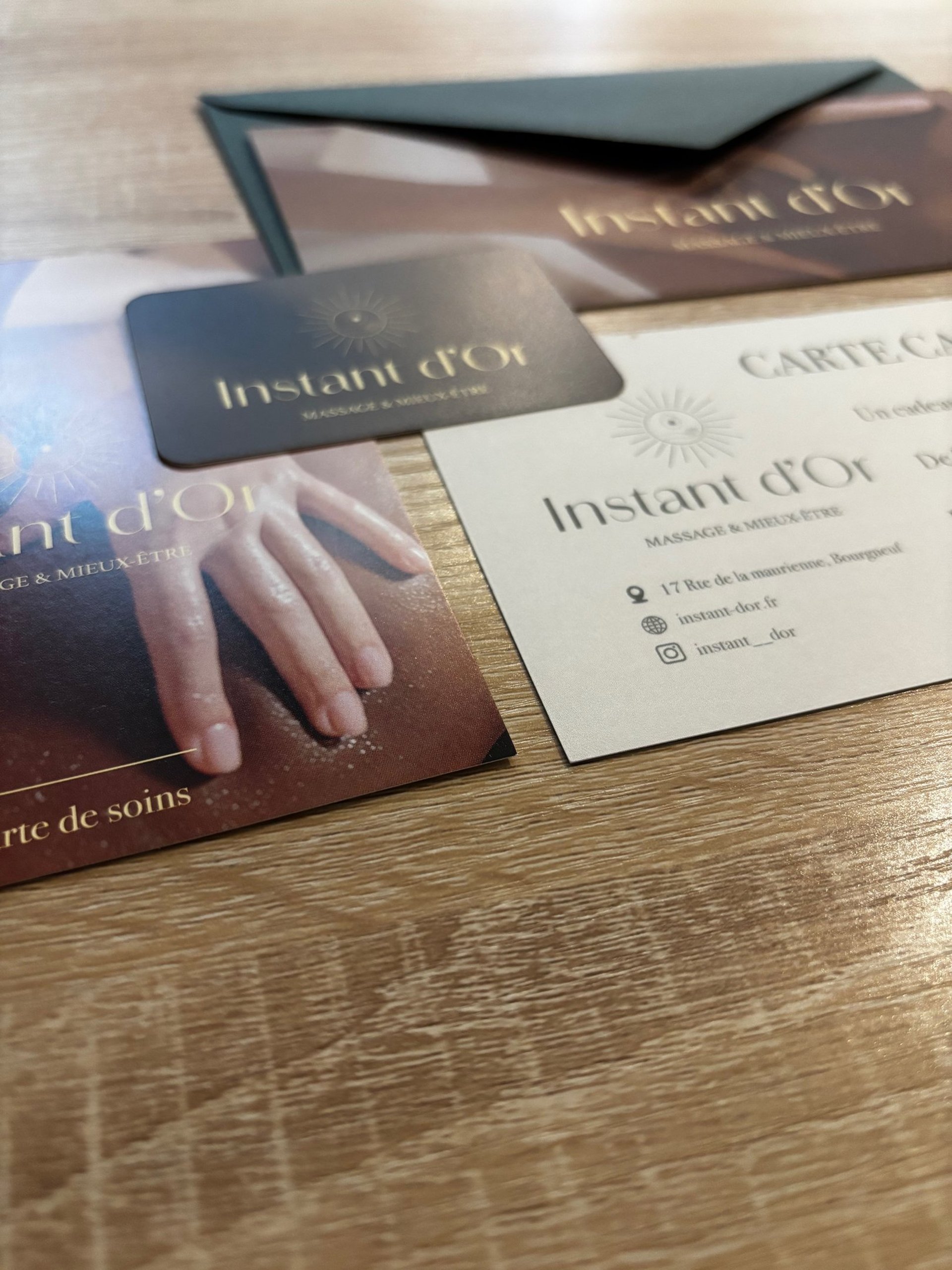 white paper and brown envelope