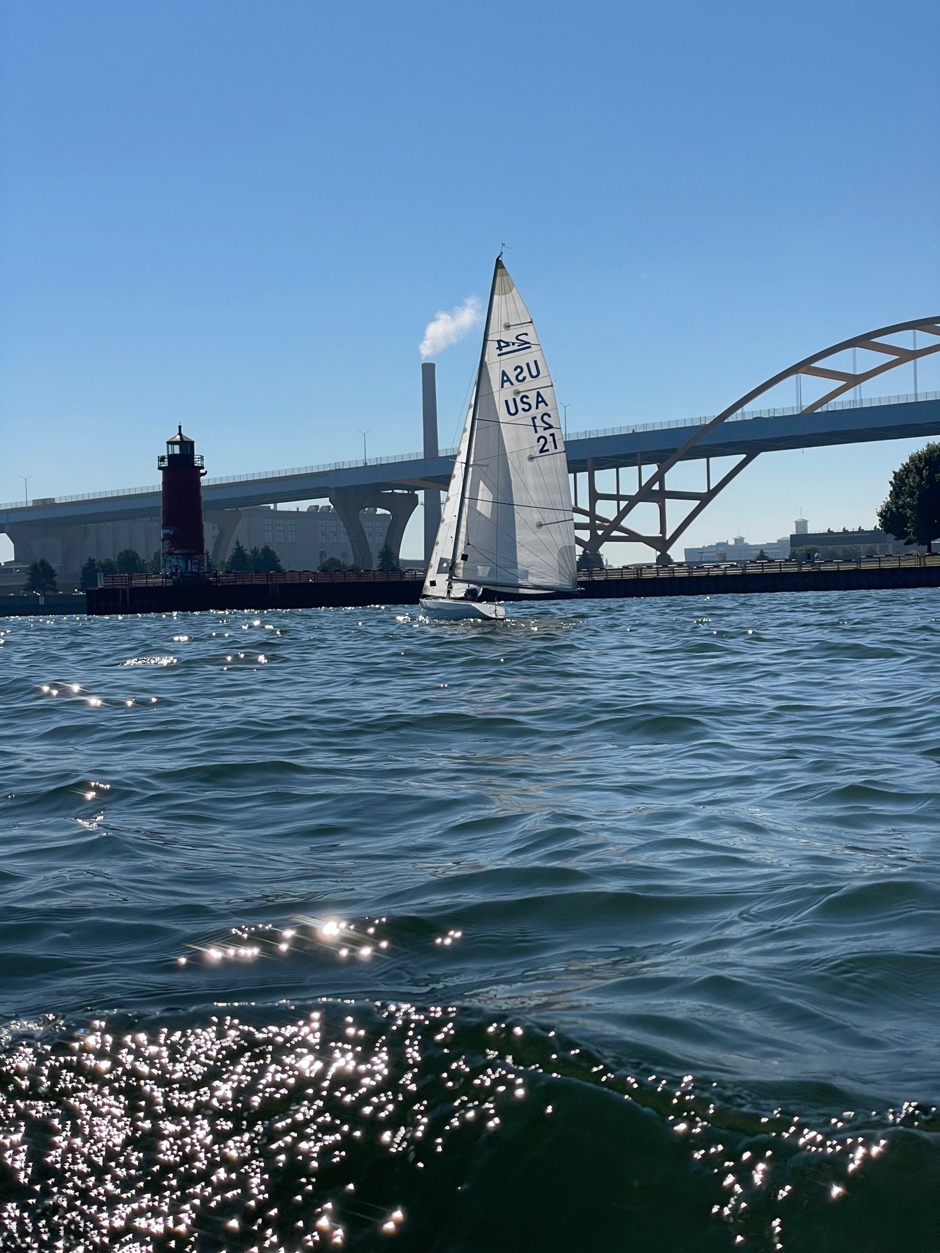 black and white bed linen