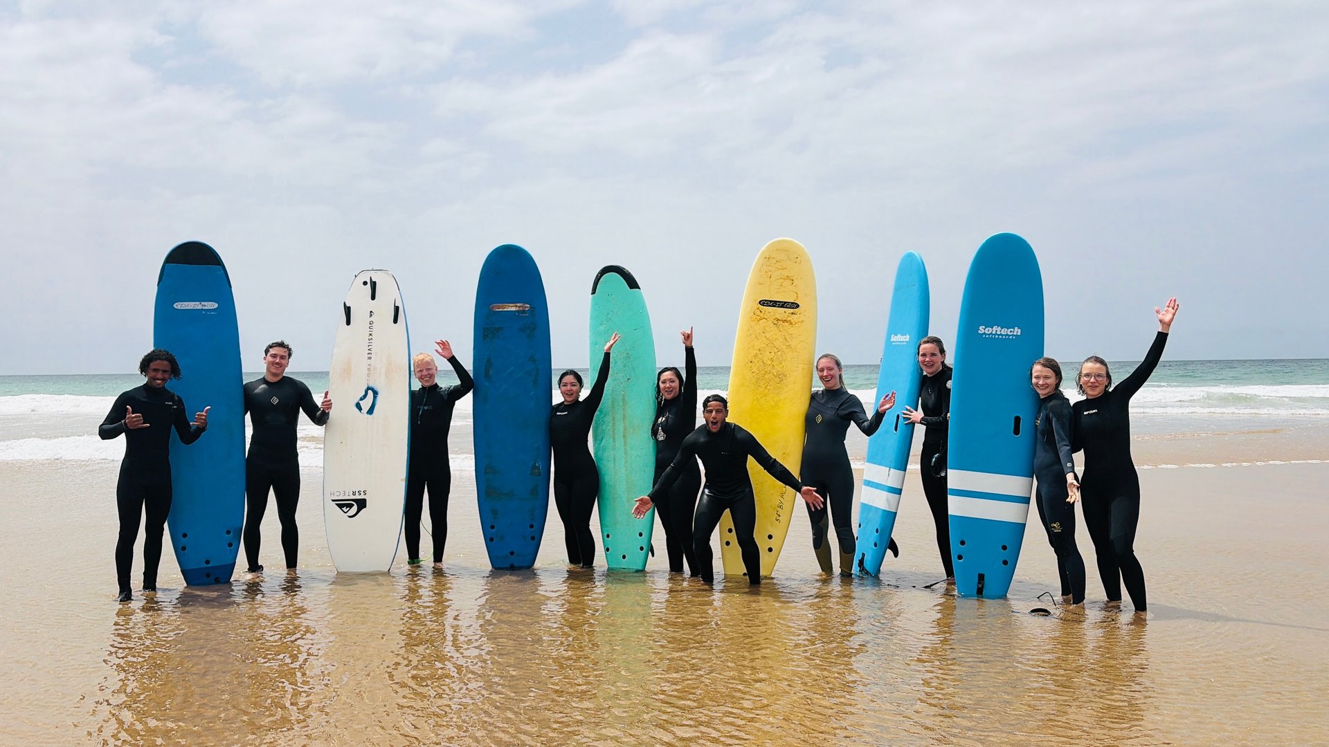 black and white bed linen