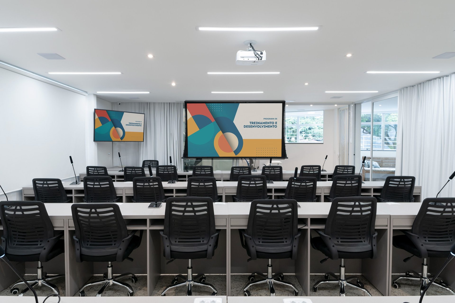 black and white bed linen