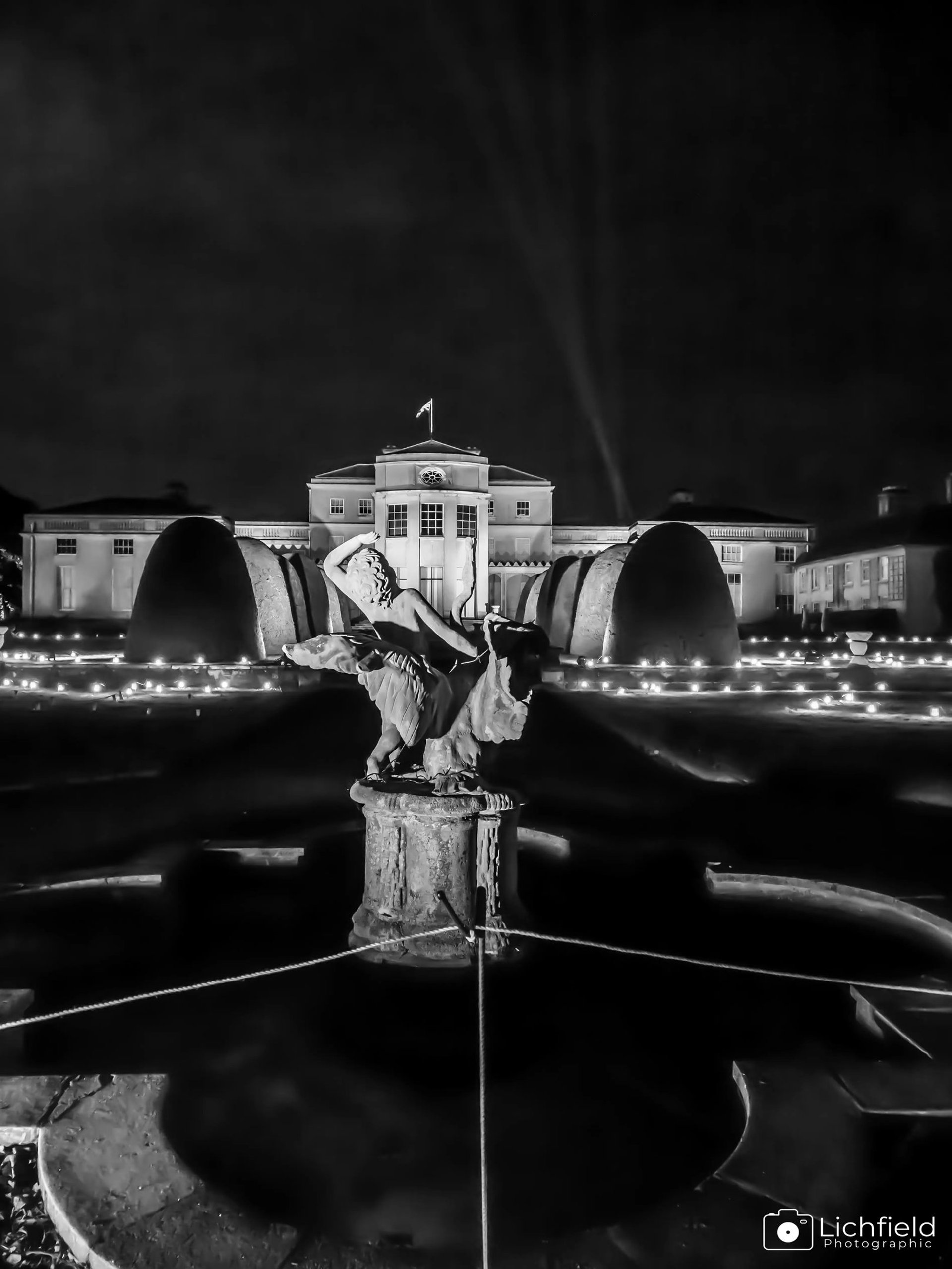 Luminate Shugborough Hall in Black and White