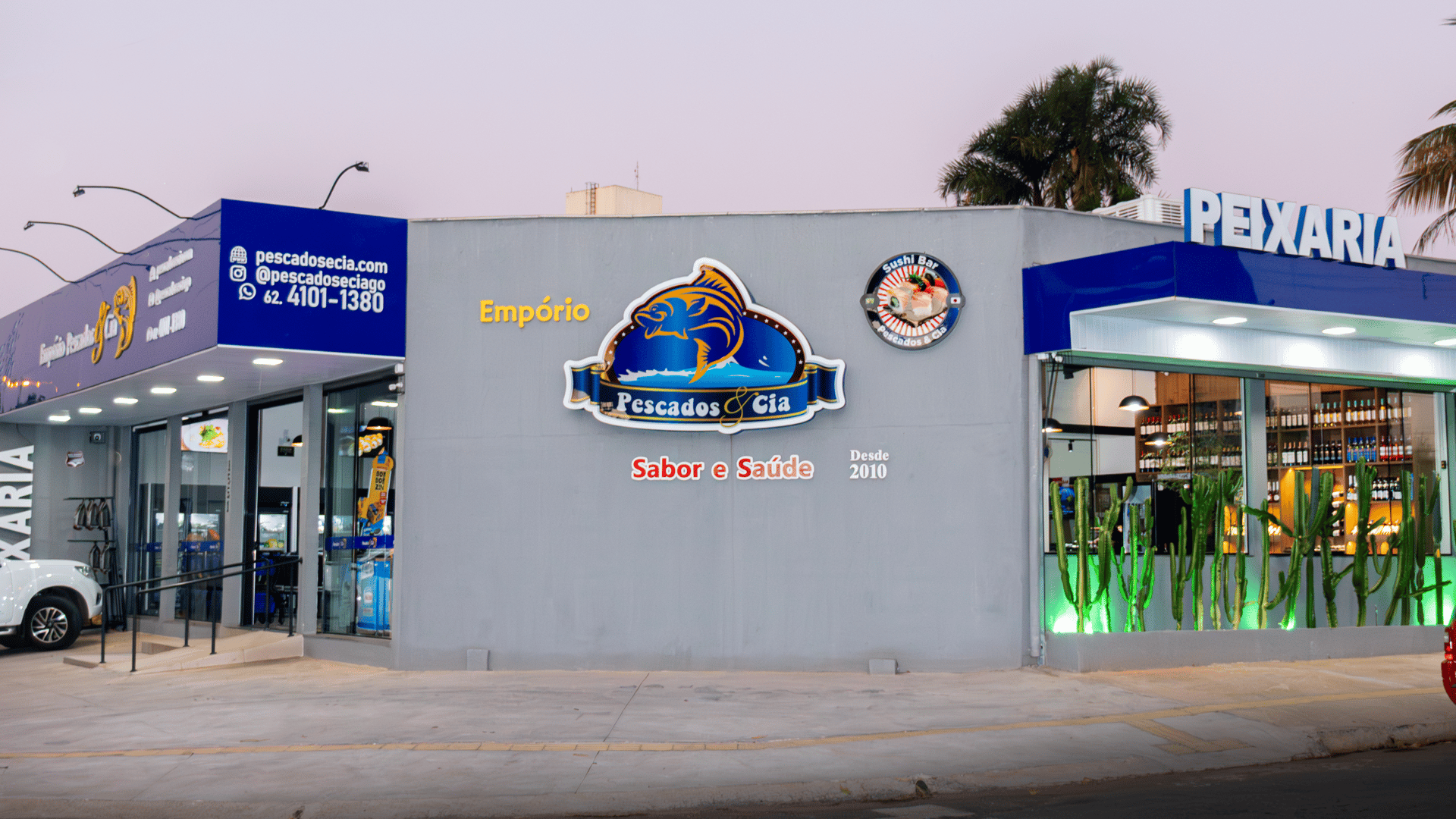 an abstract photo of a curved building with a blue sky in the background