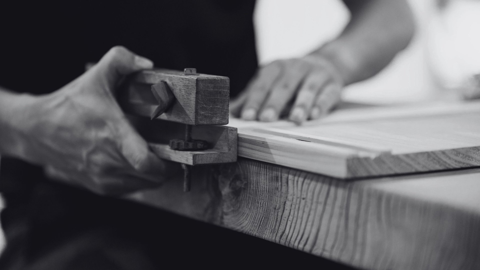 black and white bed linen