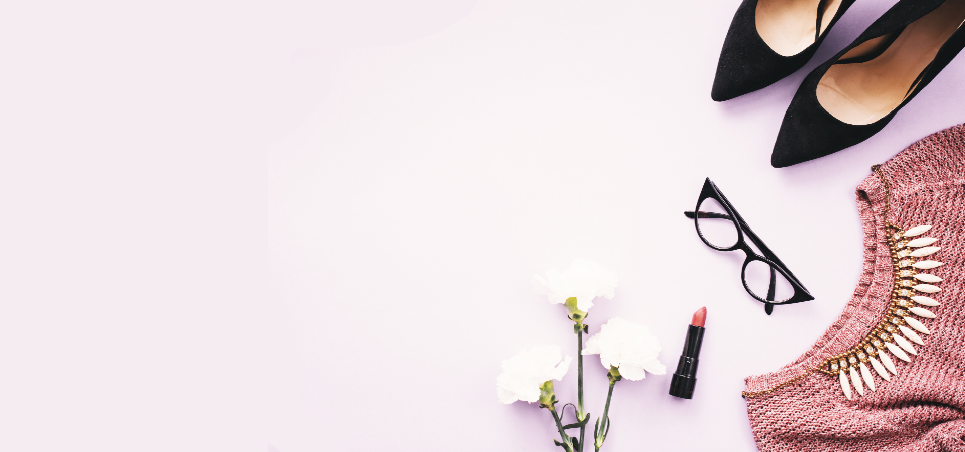 person wearing grey knit sweater