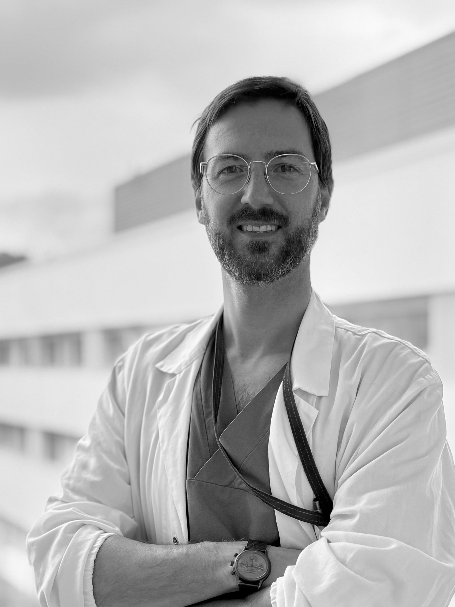 black and brown leather padded tub sofa