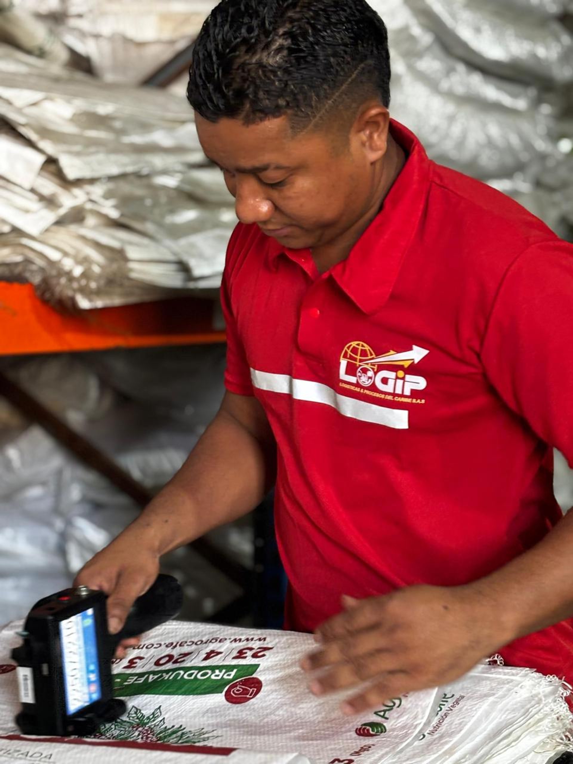 an abstract photo of a curved building with a blue sky in the background