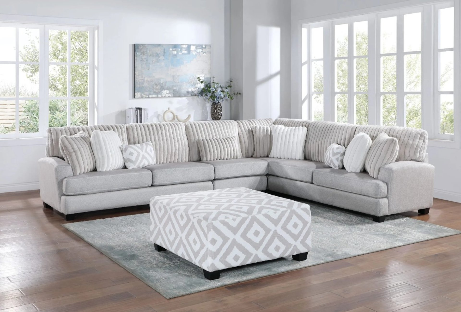 black and white bed linen