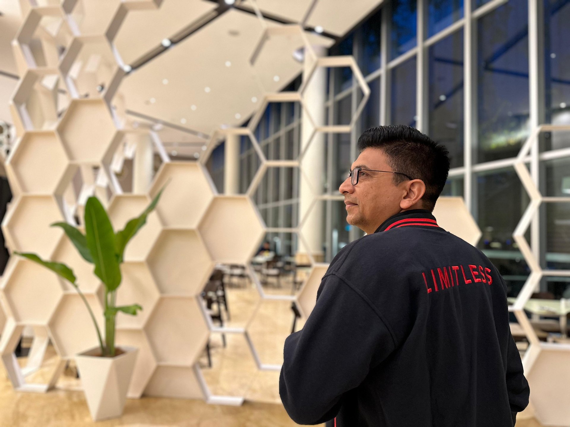 white wall paint with black line