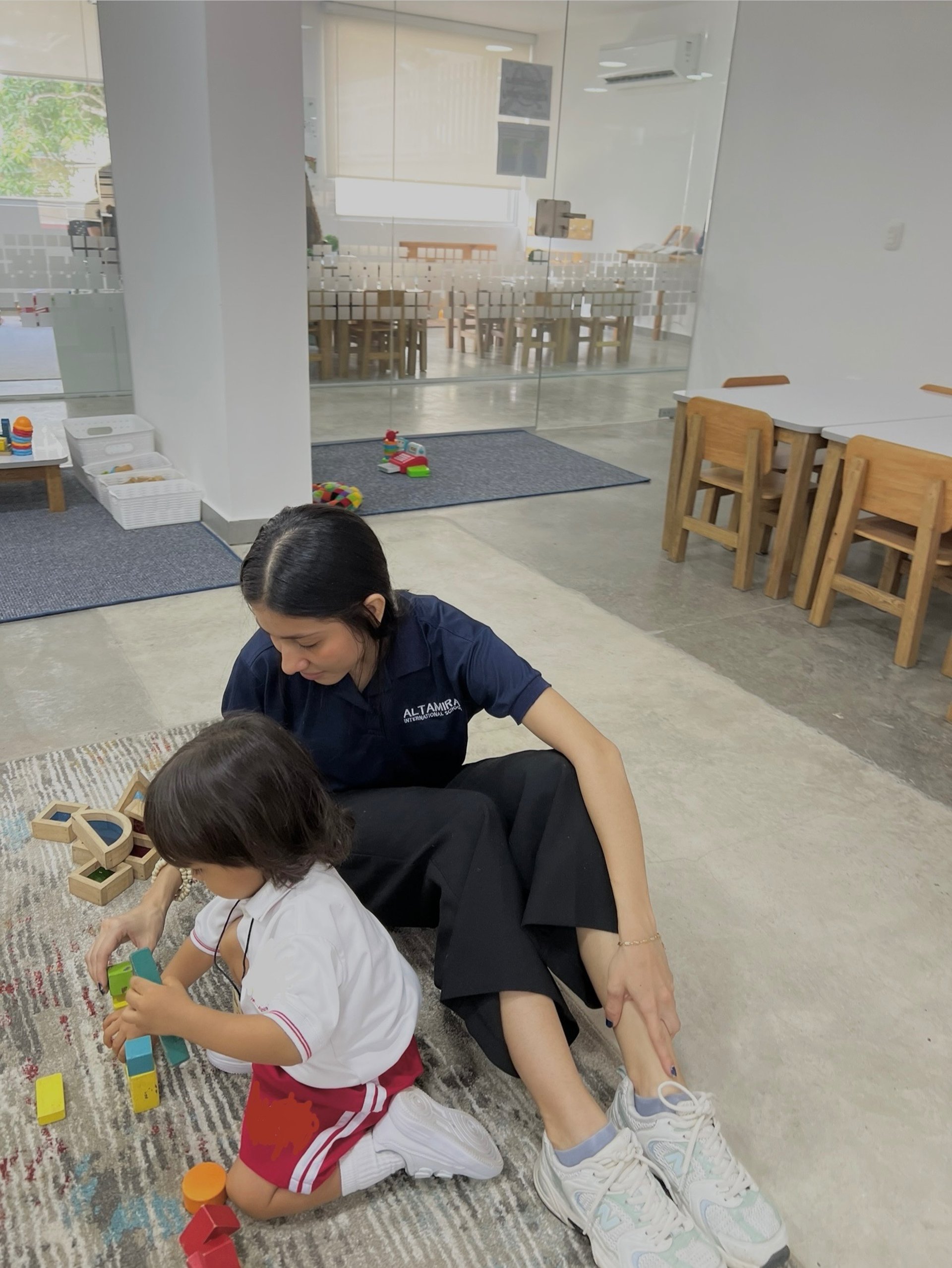 an abstract photo of a curved building with a blue sky in the background