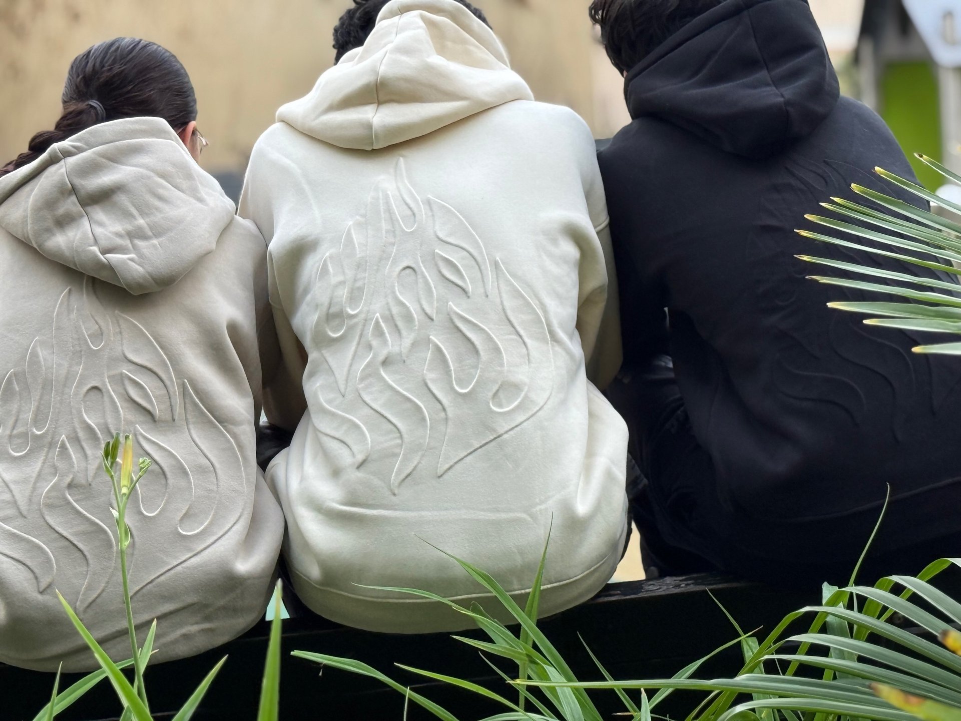 black and white bed linen