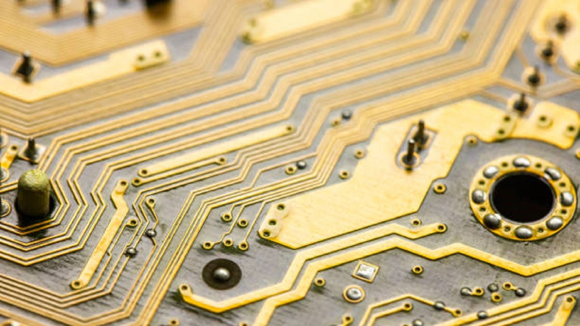 gray computer monitor