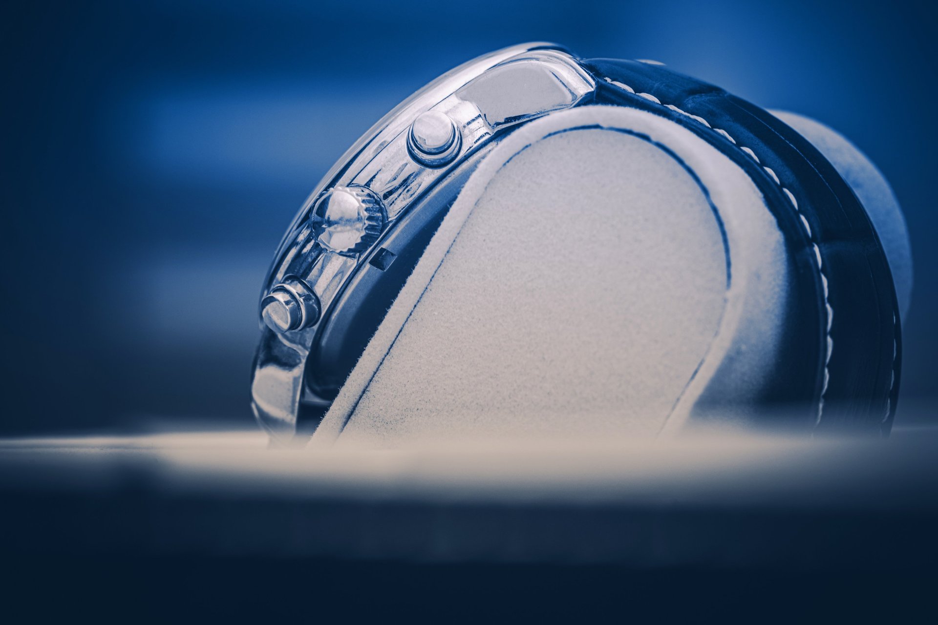 gold and white analog watch