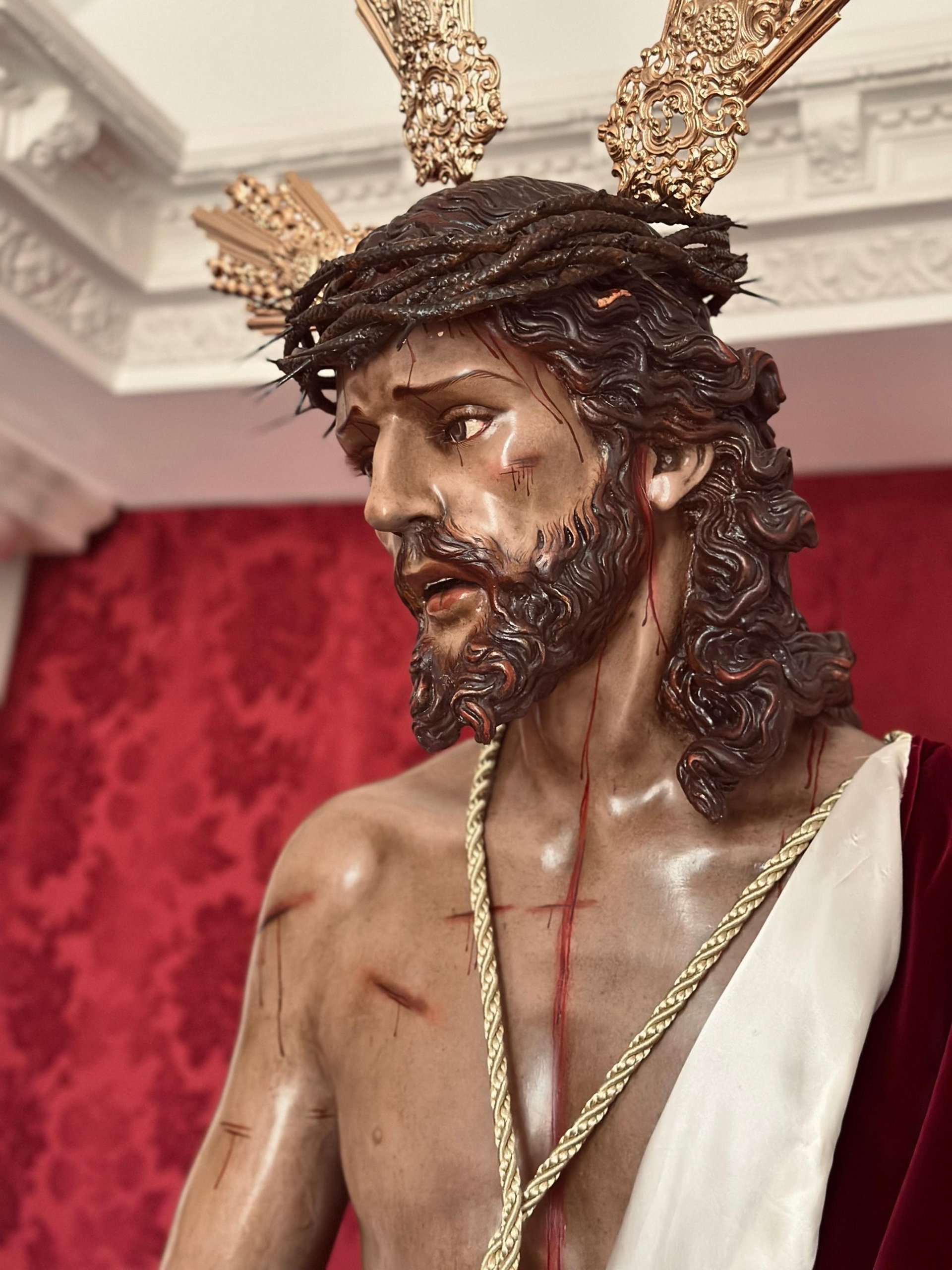 black and white bed linen