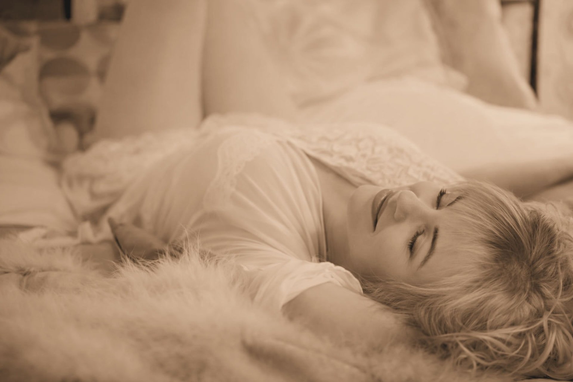 blue and white smoke illustration